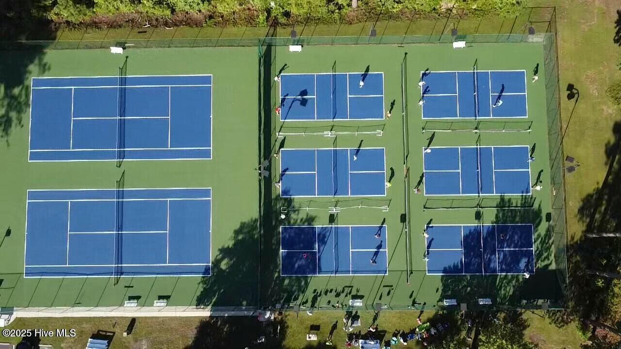 100502250 | Photo 46