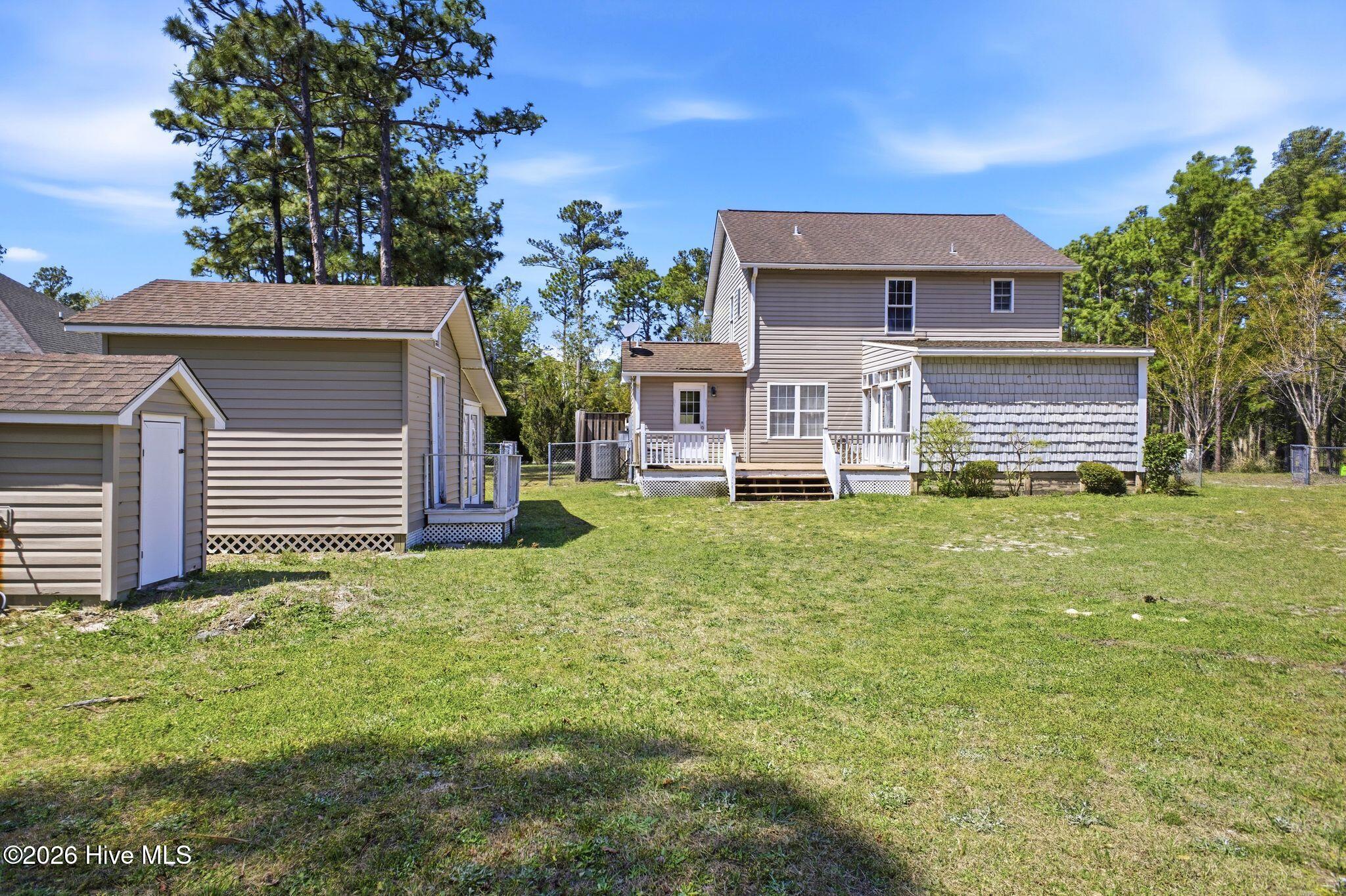 100564329 | Photo 34