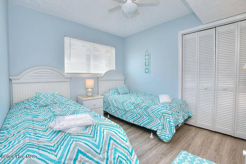 100558357 | Photo 18