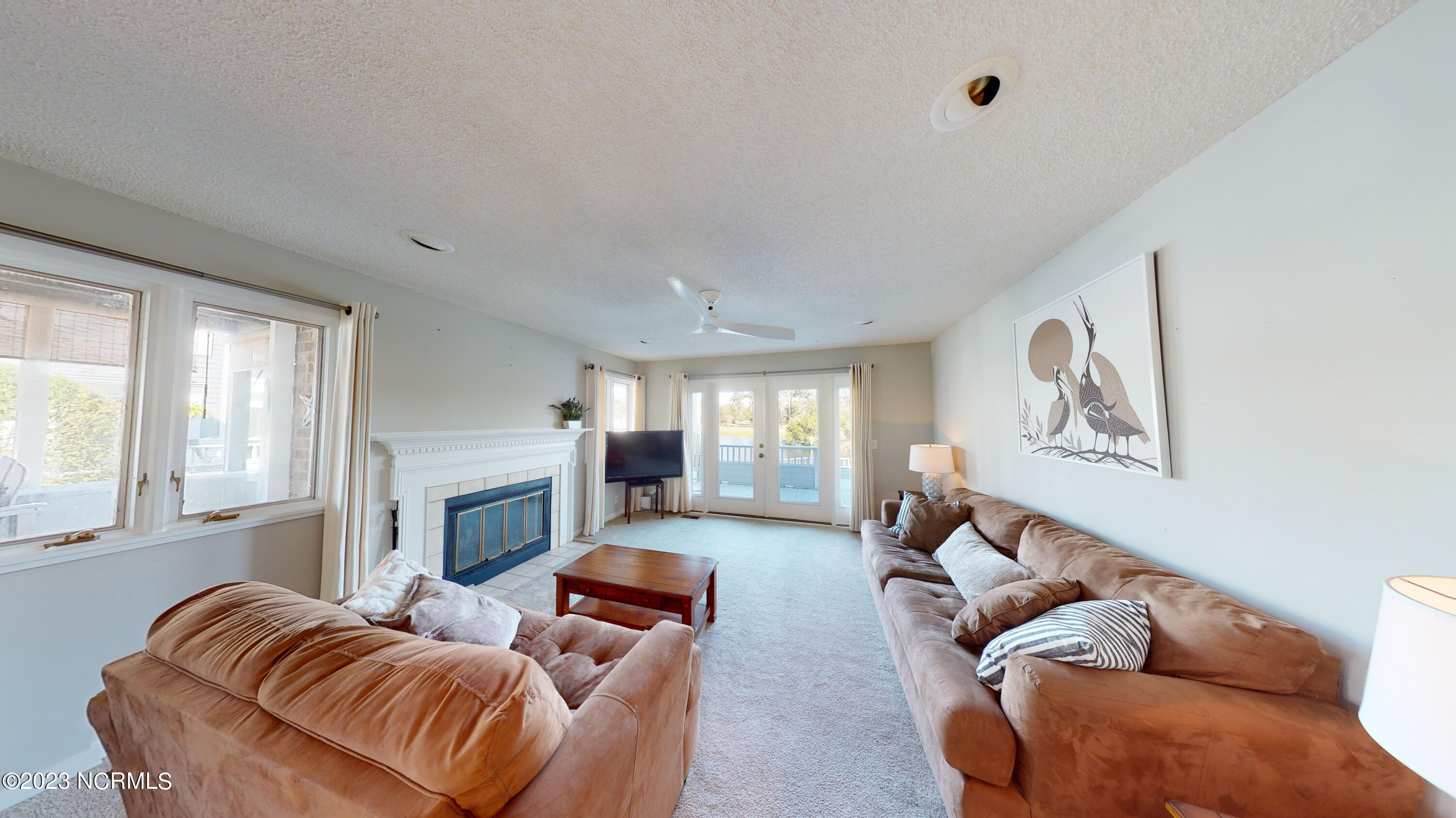 100537527 | Photo 17