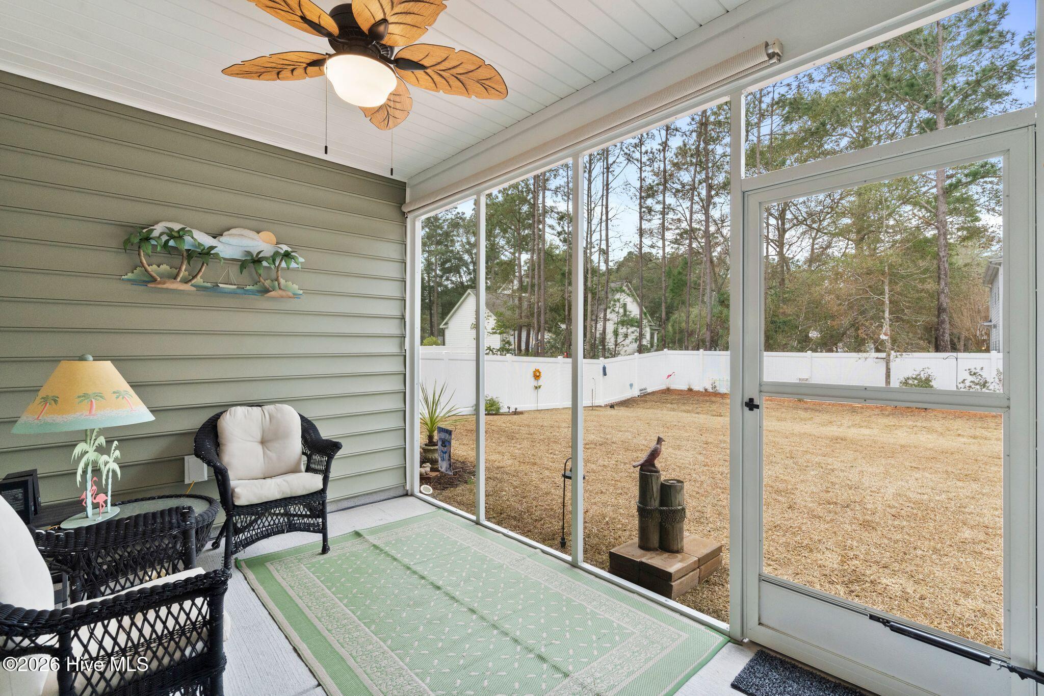 100550488 | Photo 32