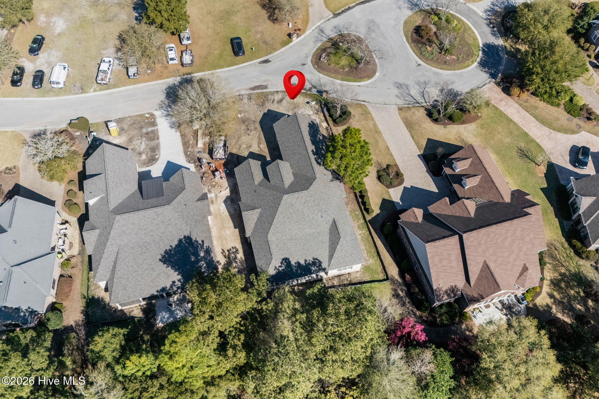 100568137 | Photo 38