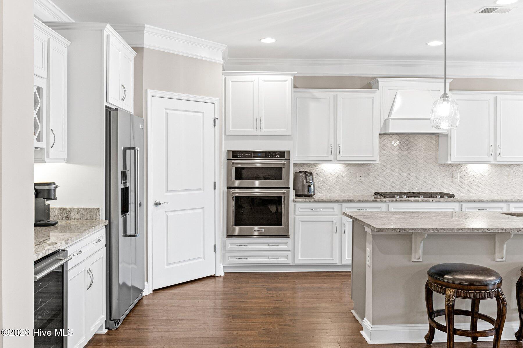 100551985 | Photo 16