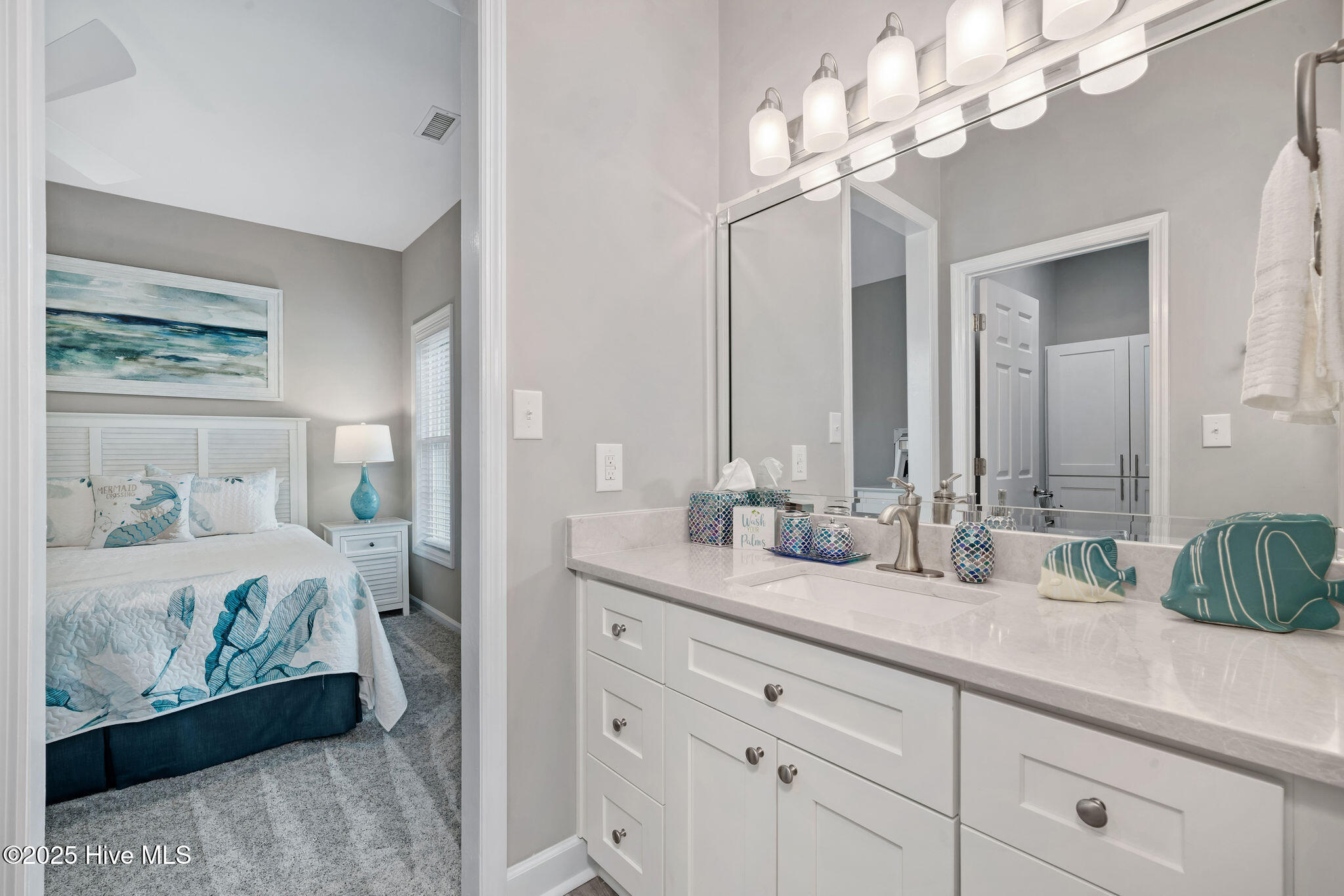 100510783 | Photo 39