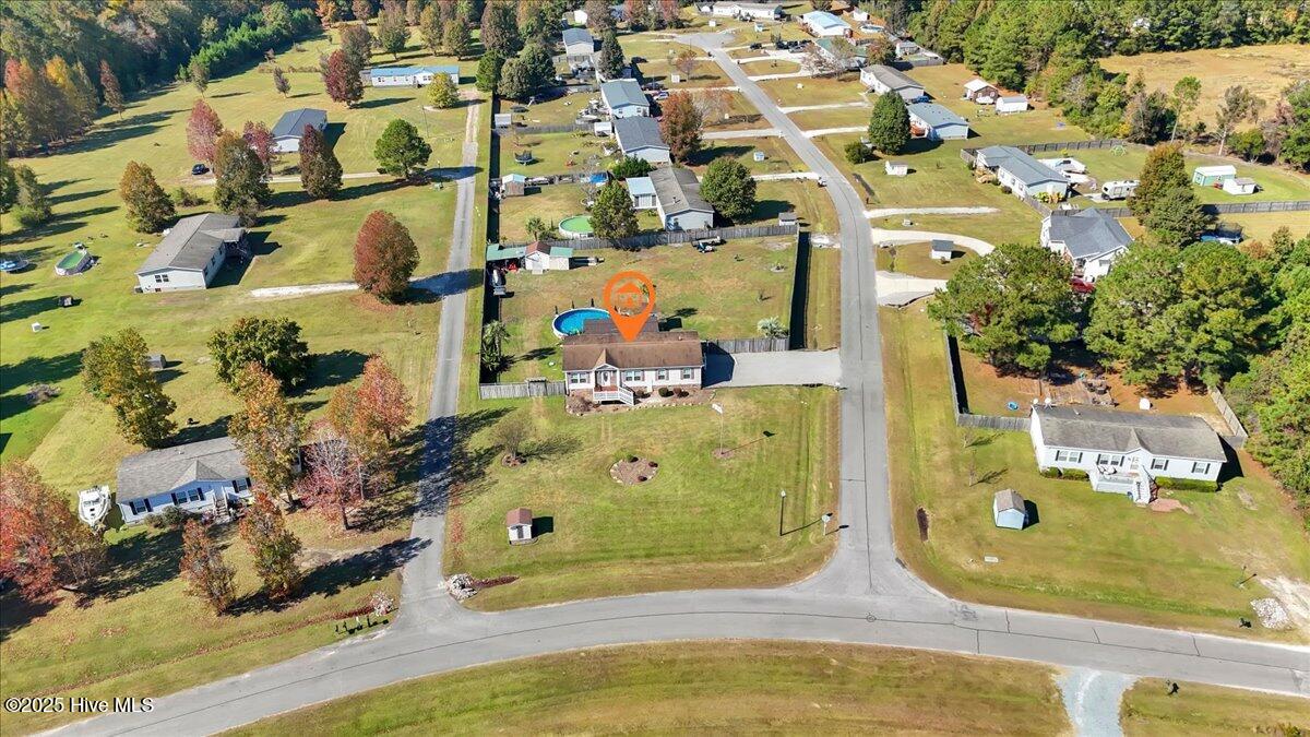 100539175 | Photo 82