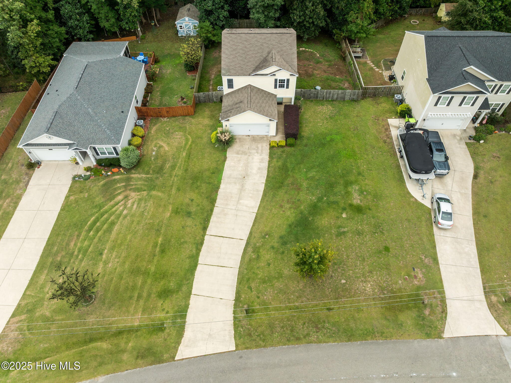 100536661 | Photo 40