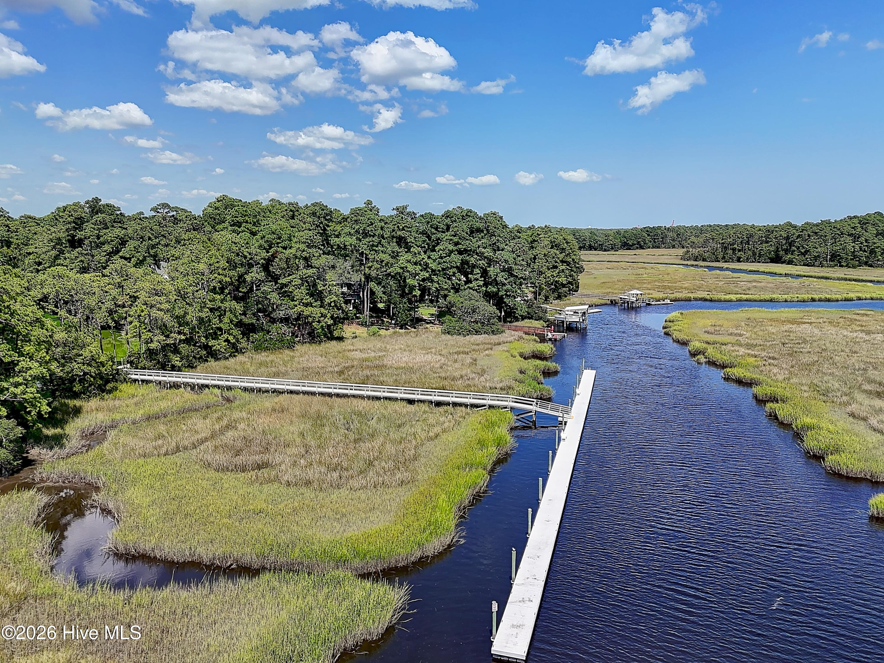 100555645 | Photo 67