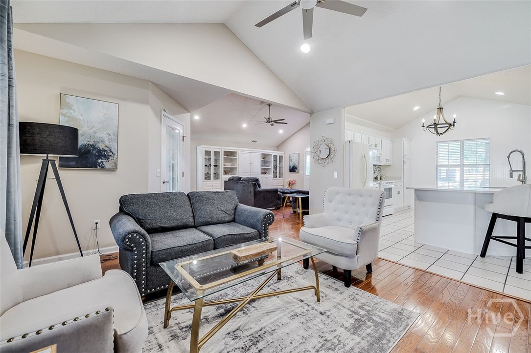 SITTING AREA/ FORMAL DINING ROOM