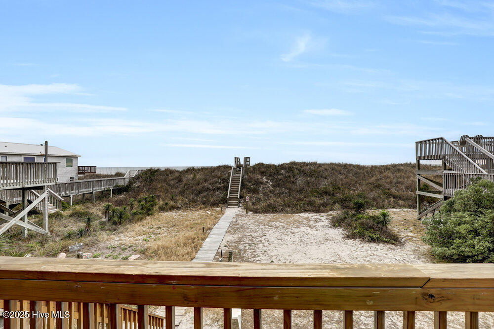 100543816 | Photo 15