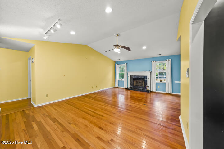 9314 Doris Drive,Oriental