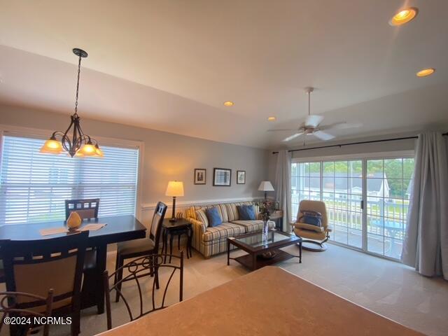 100569387 | Photo 15