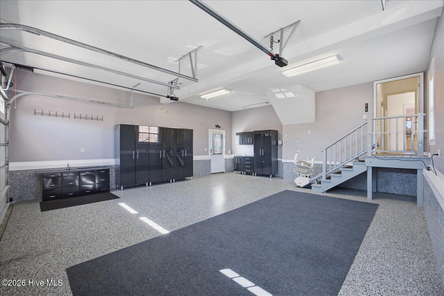 100557521 | Photo 74