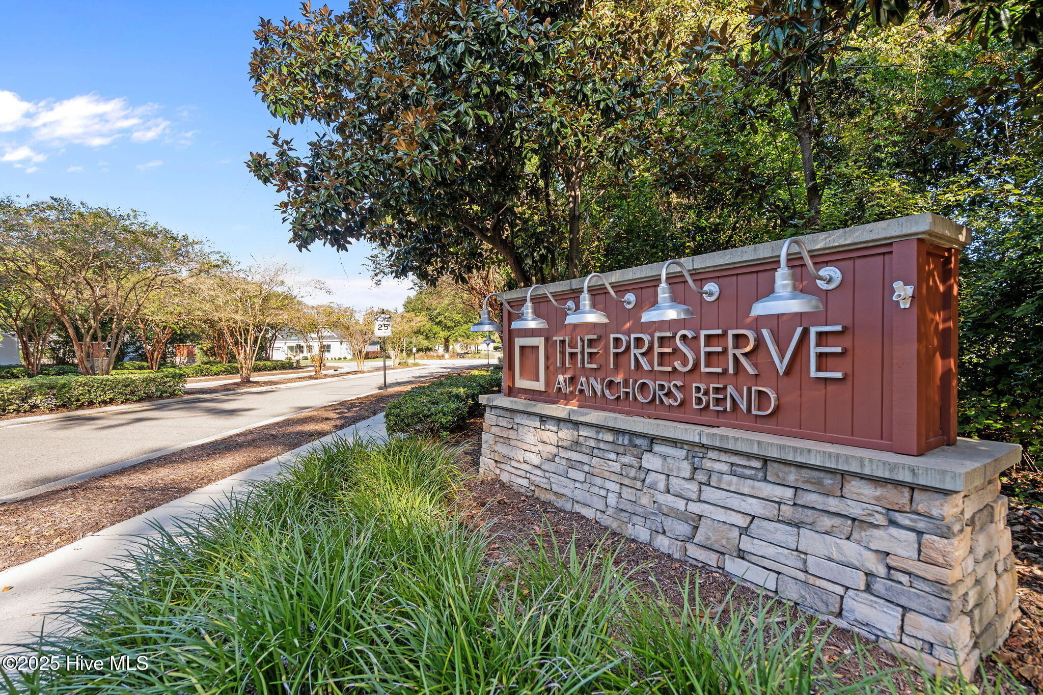 100550410 | Photo 77