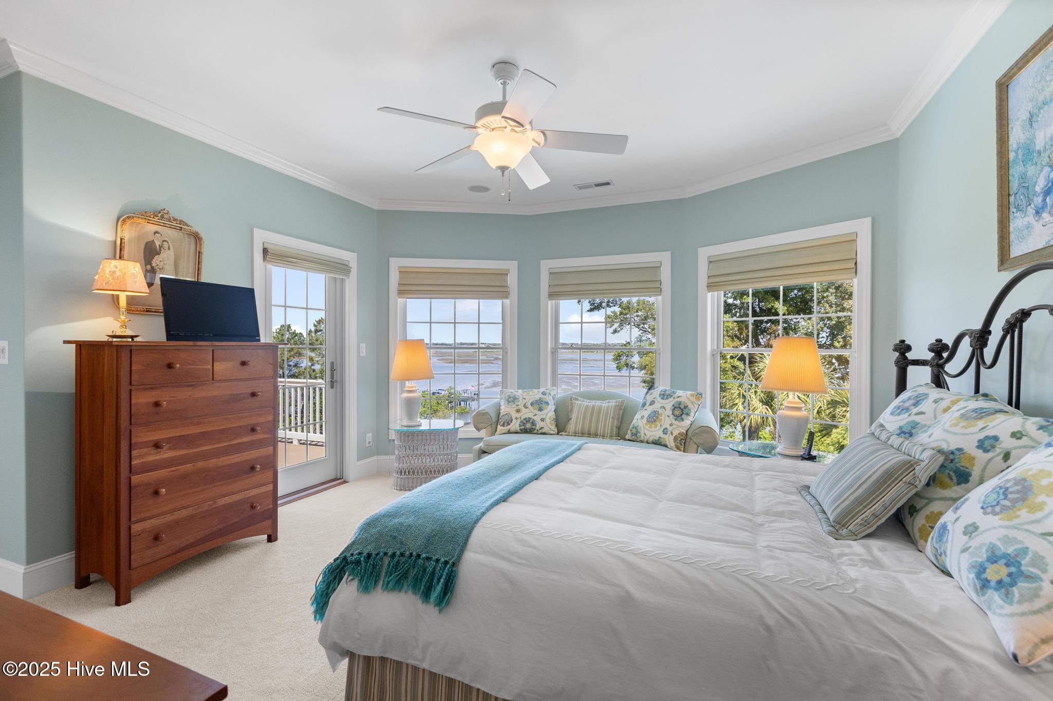 100567588 | Photo 34