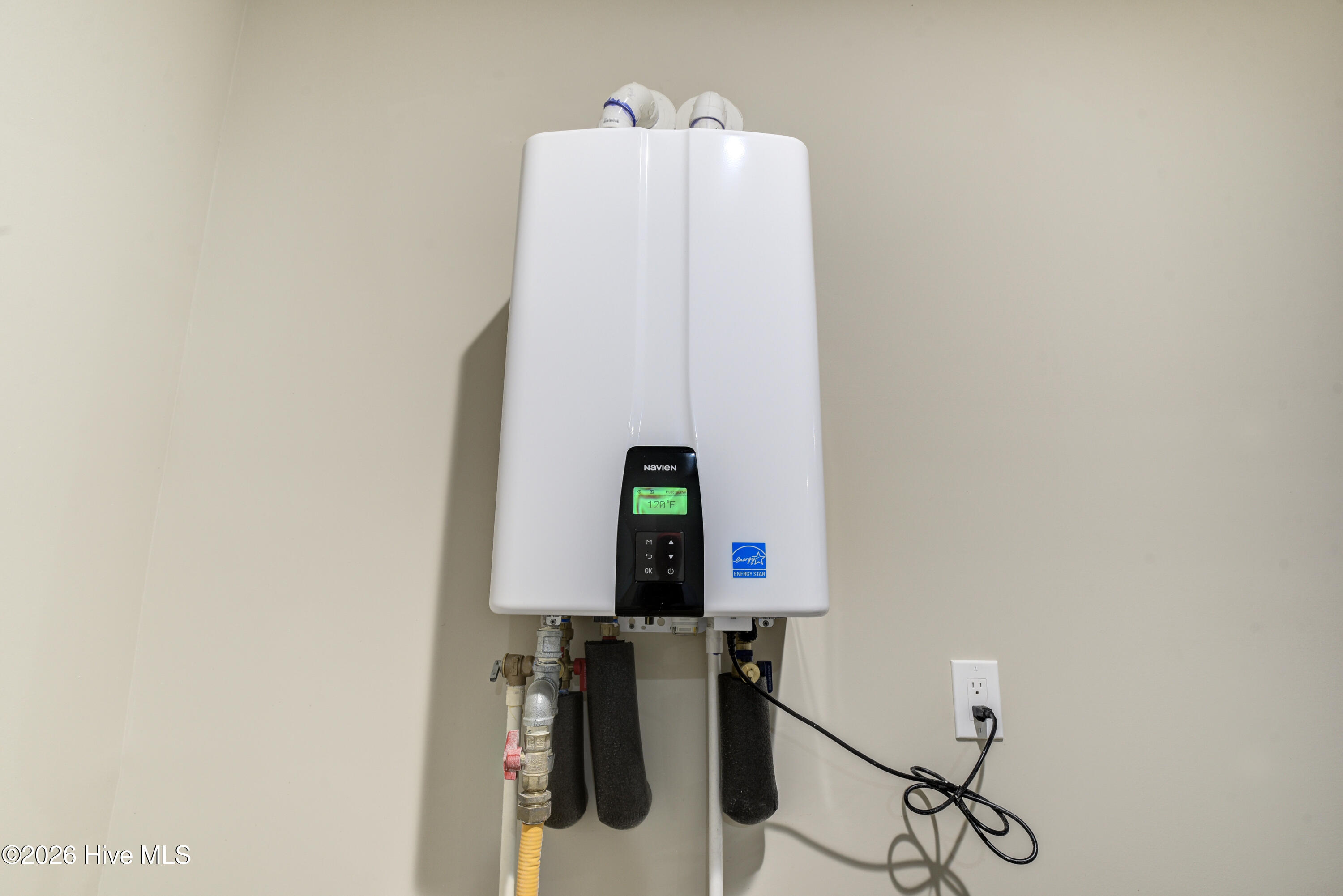 100541947 | Photo 50