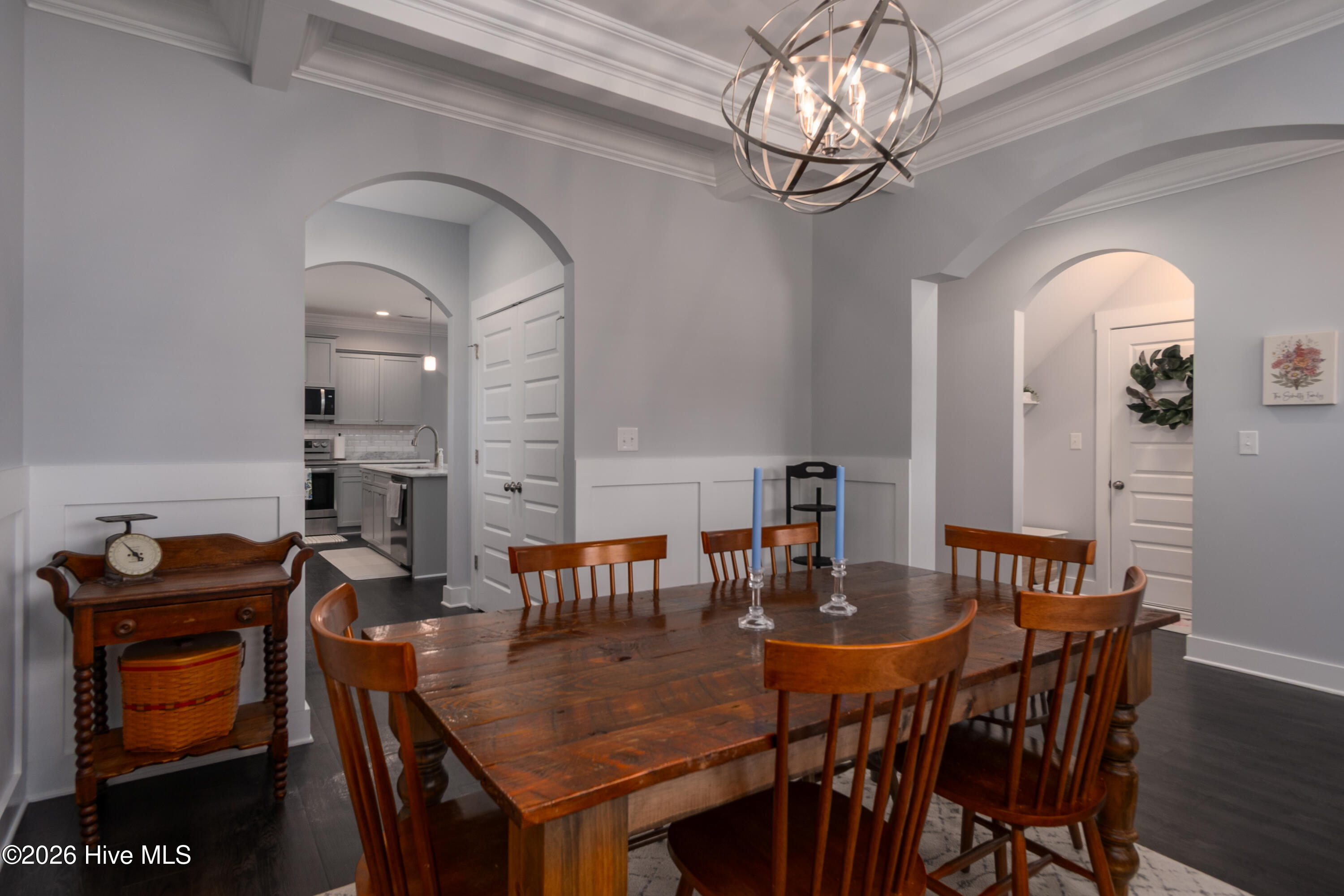 100558497 | Photo 13