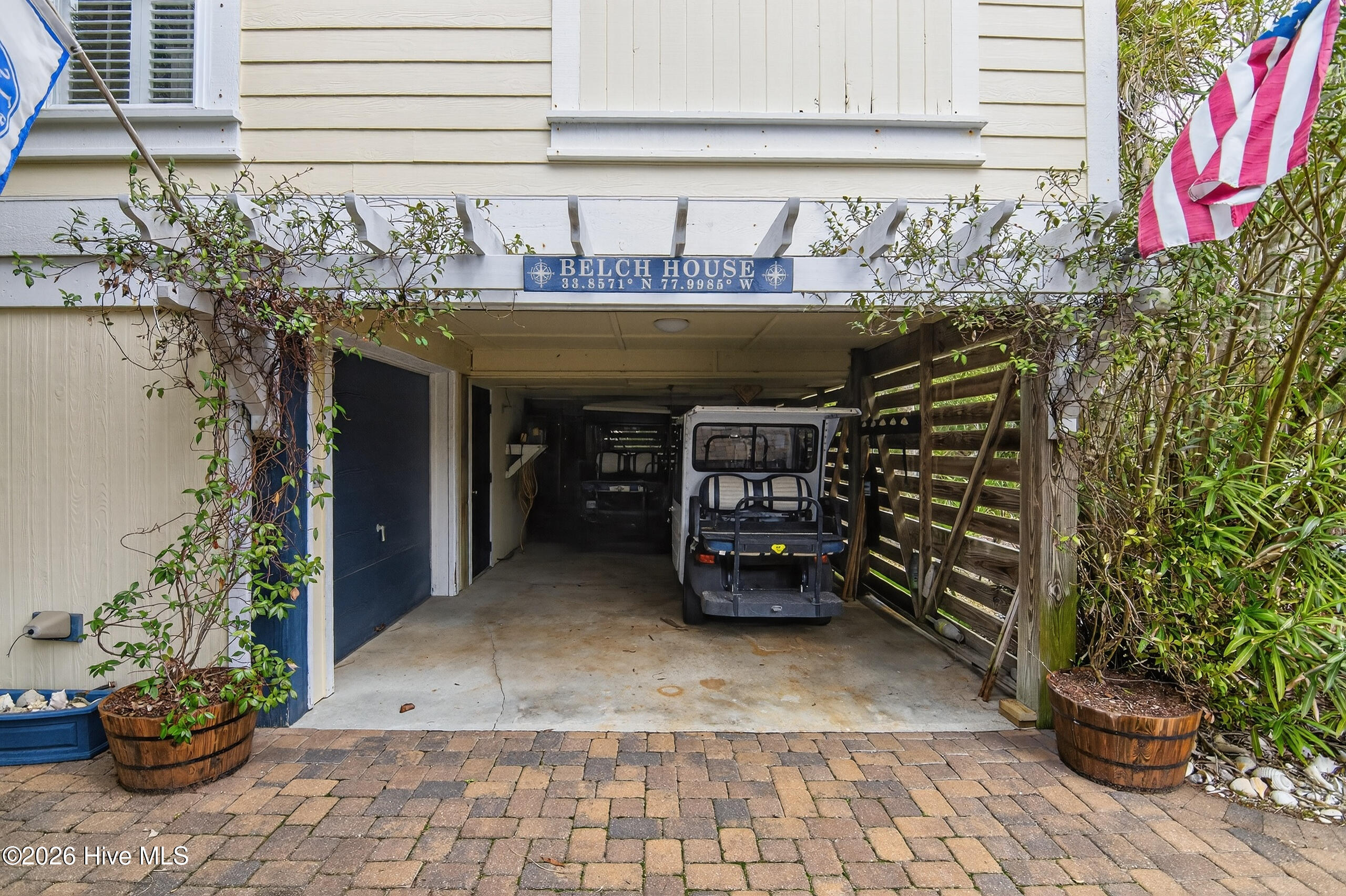 100556296 | Photo 38