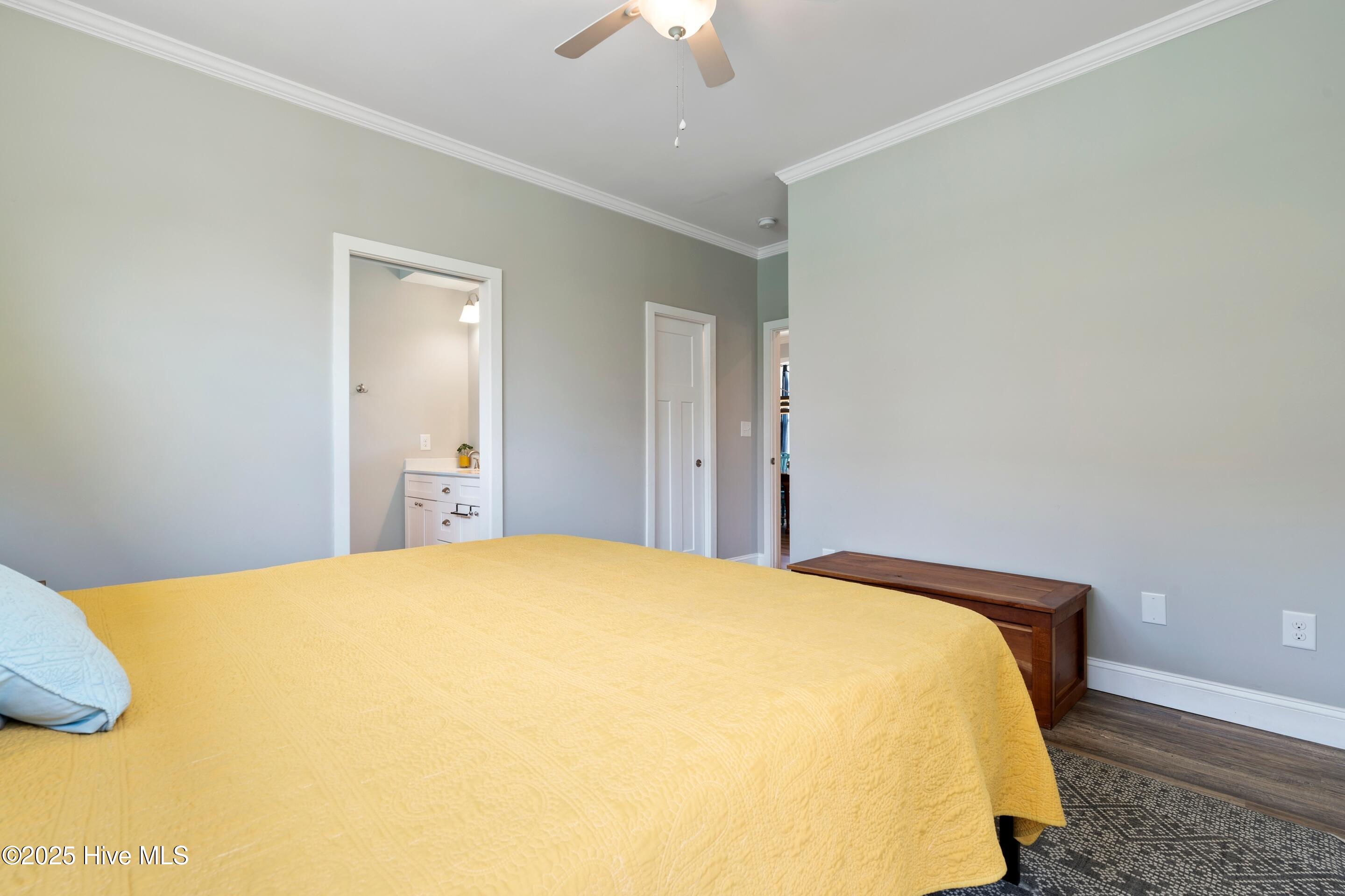 100567642 | Photo 20