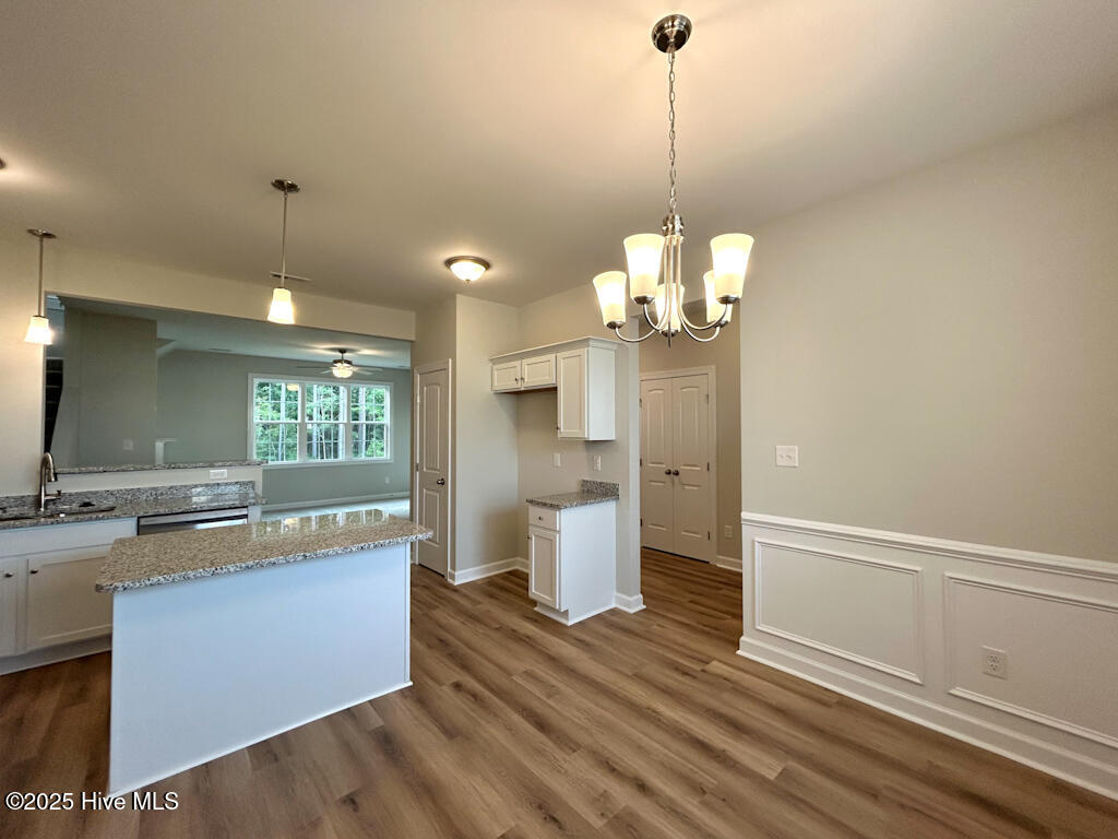 100537397 | Photo 14