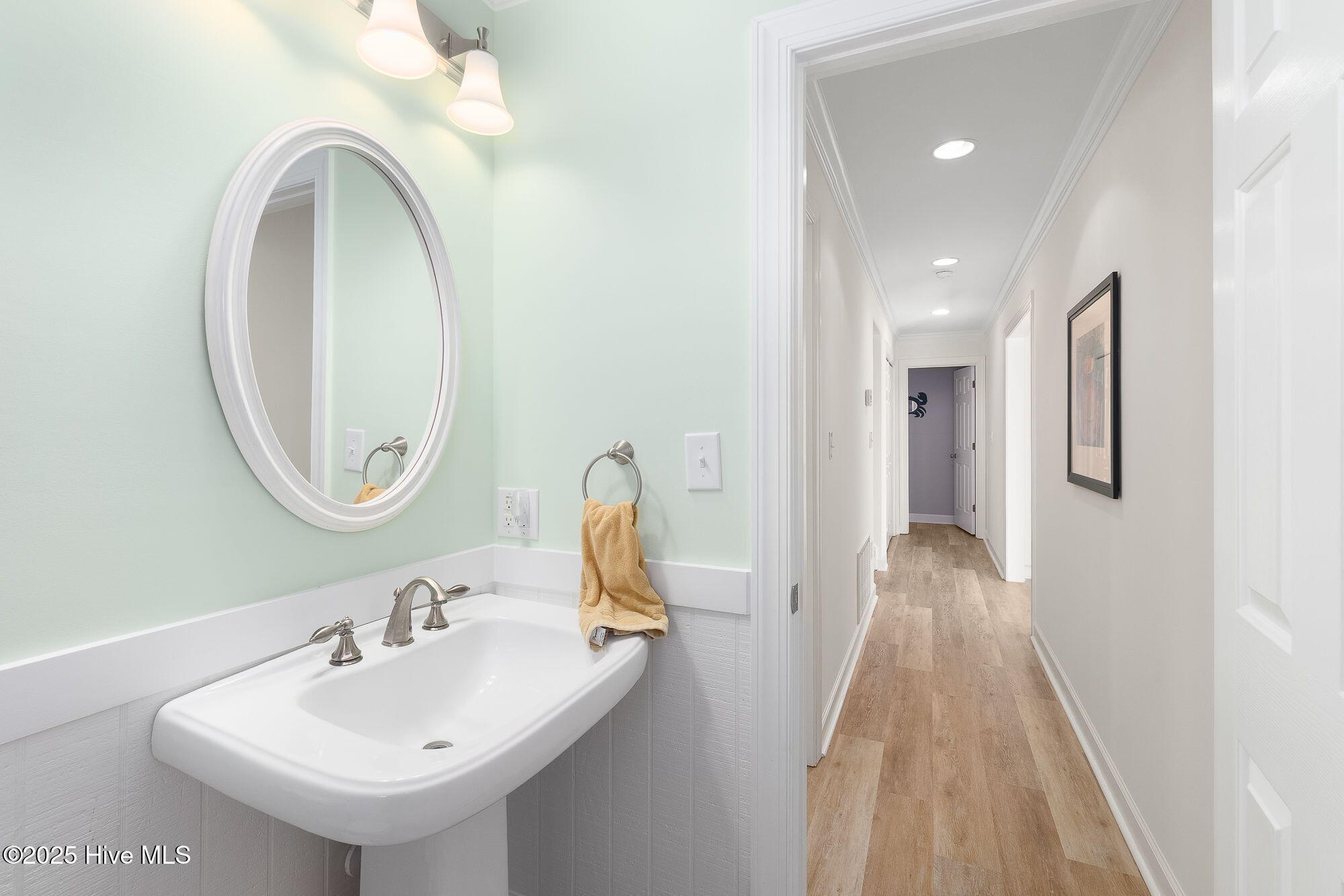 100544020 | Photo 13