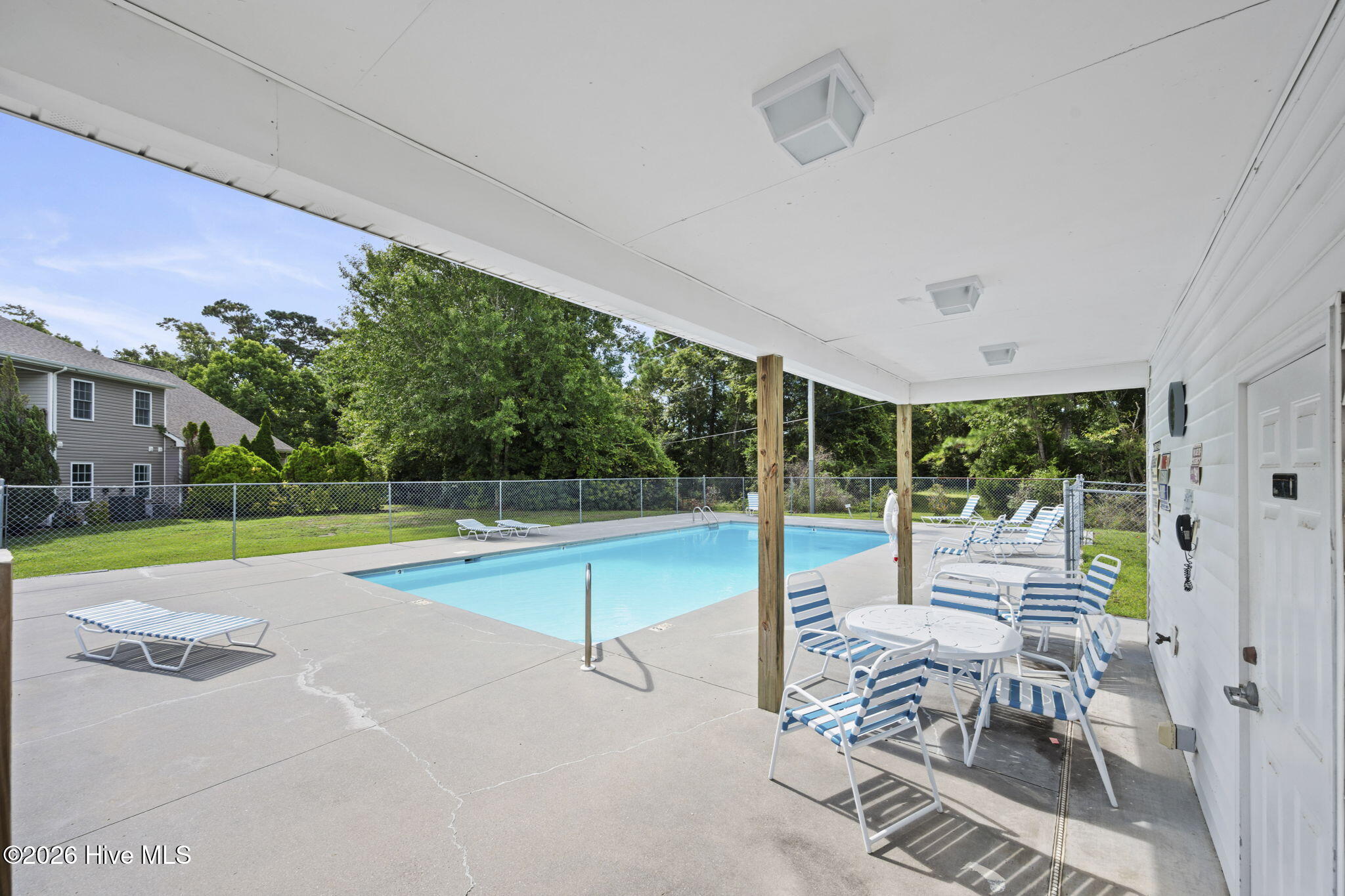 4513 Country Club Road E105,Morehead City