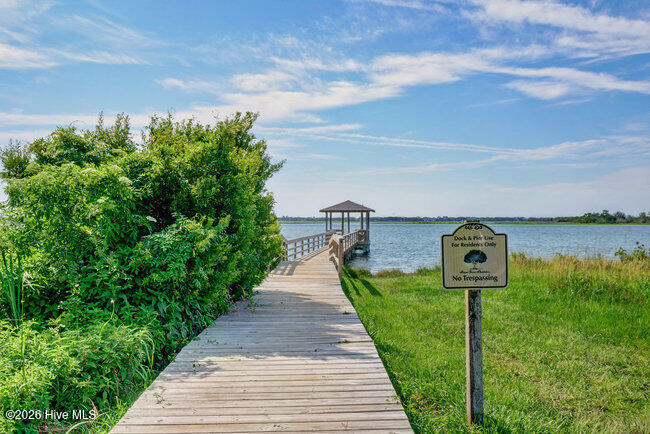 101 Cottage Walk, Hampstead, NC, 28443