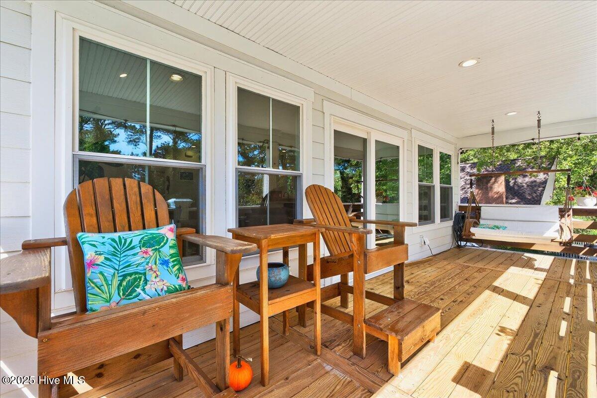 100536911 | Photo 23