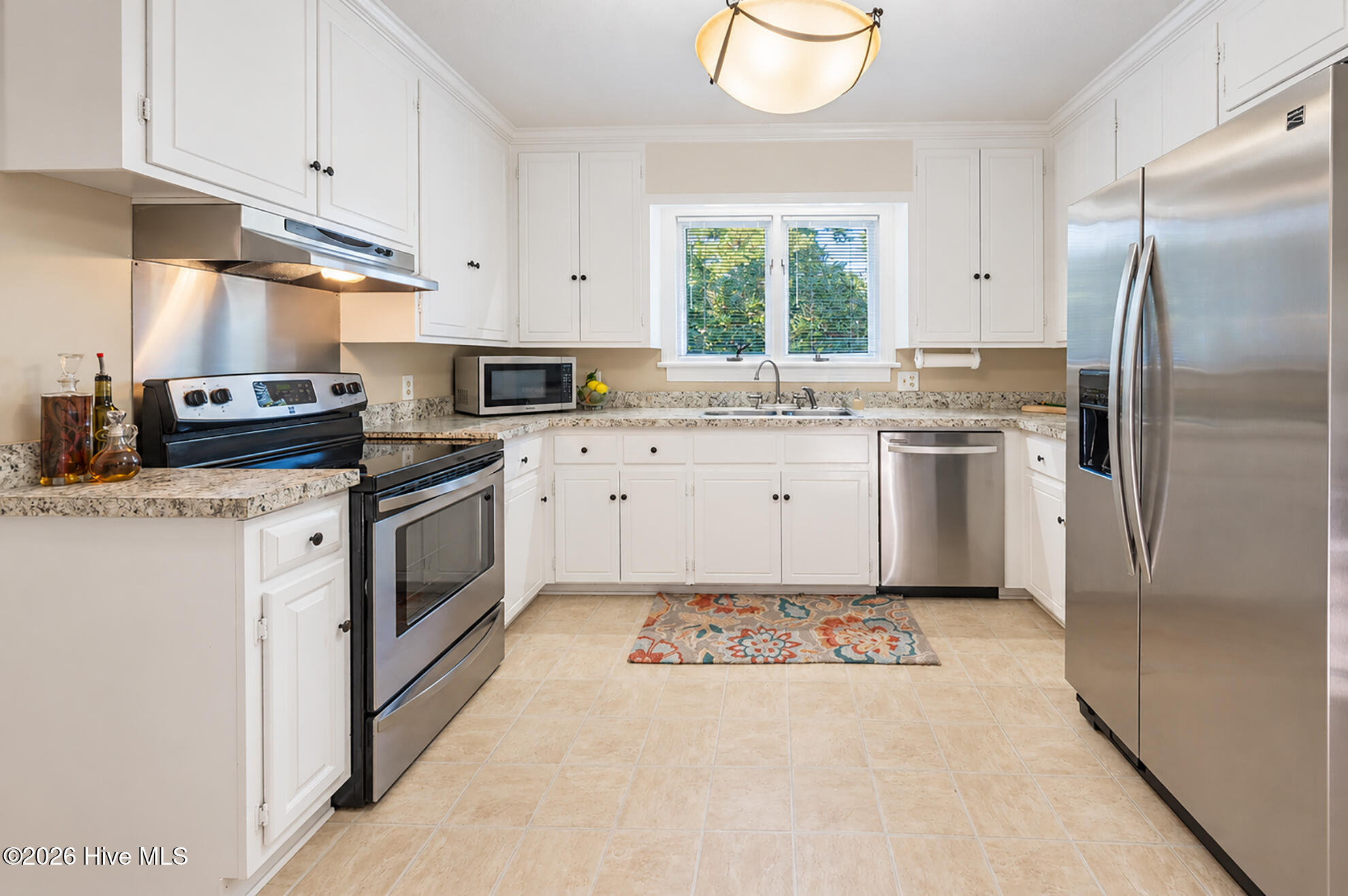 Stainless appliances