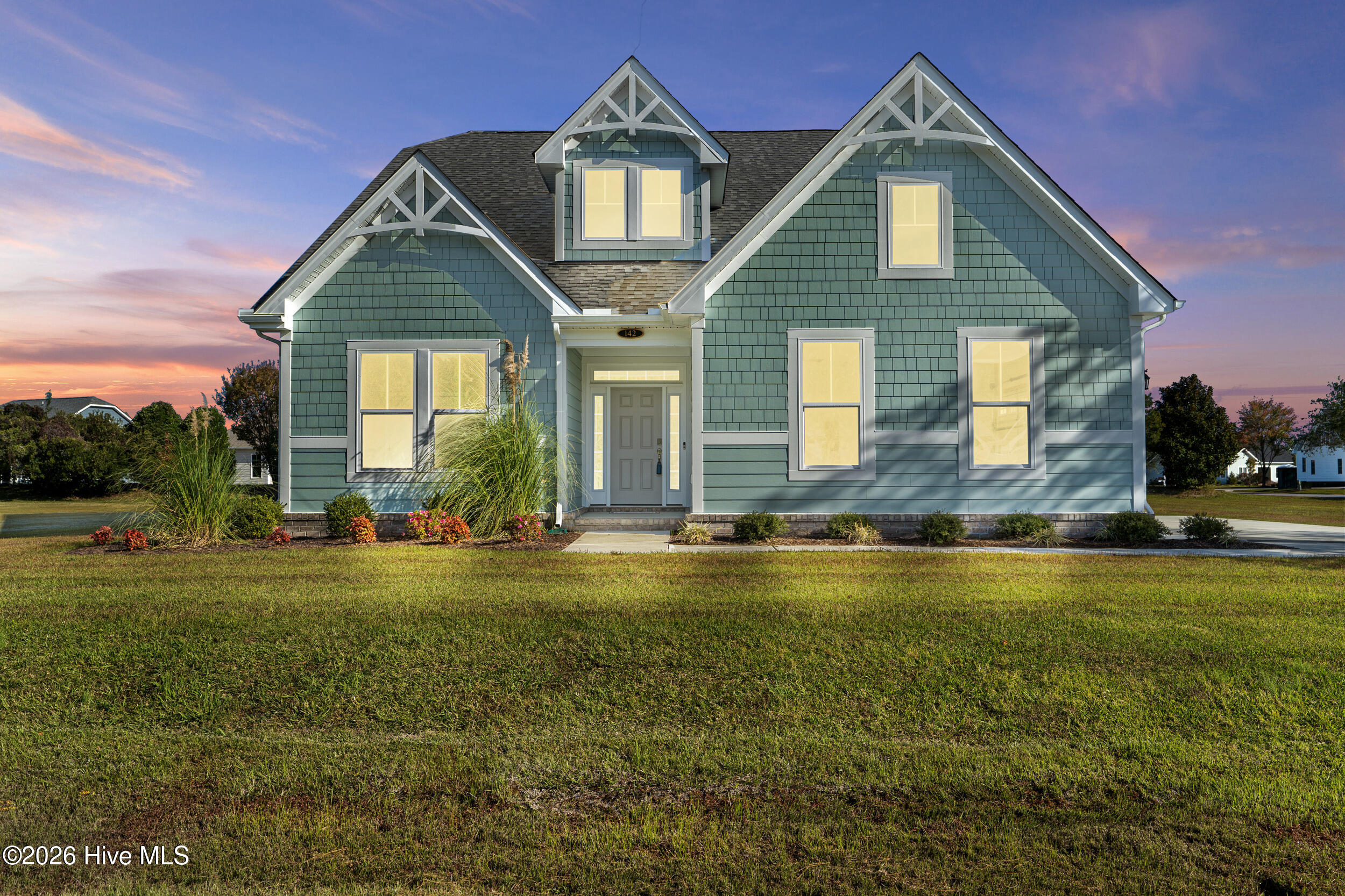 Featured listings Featured listings