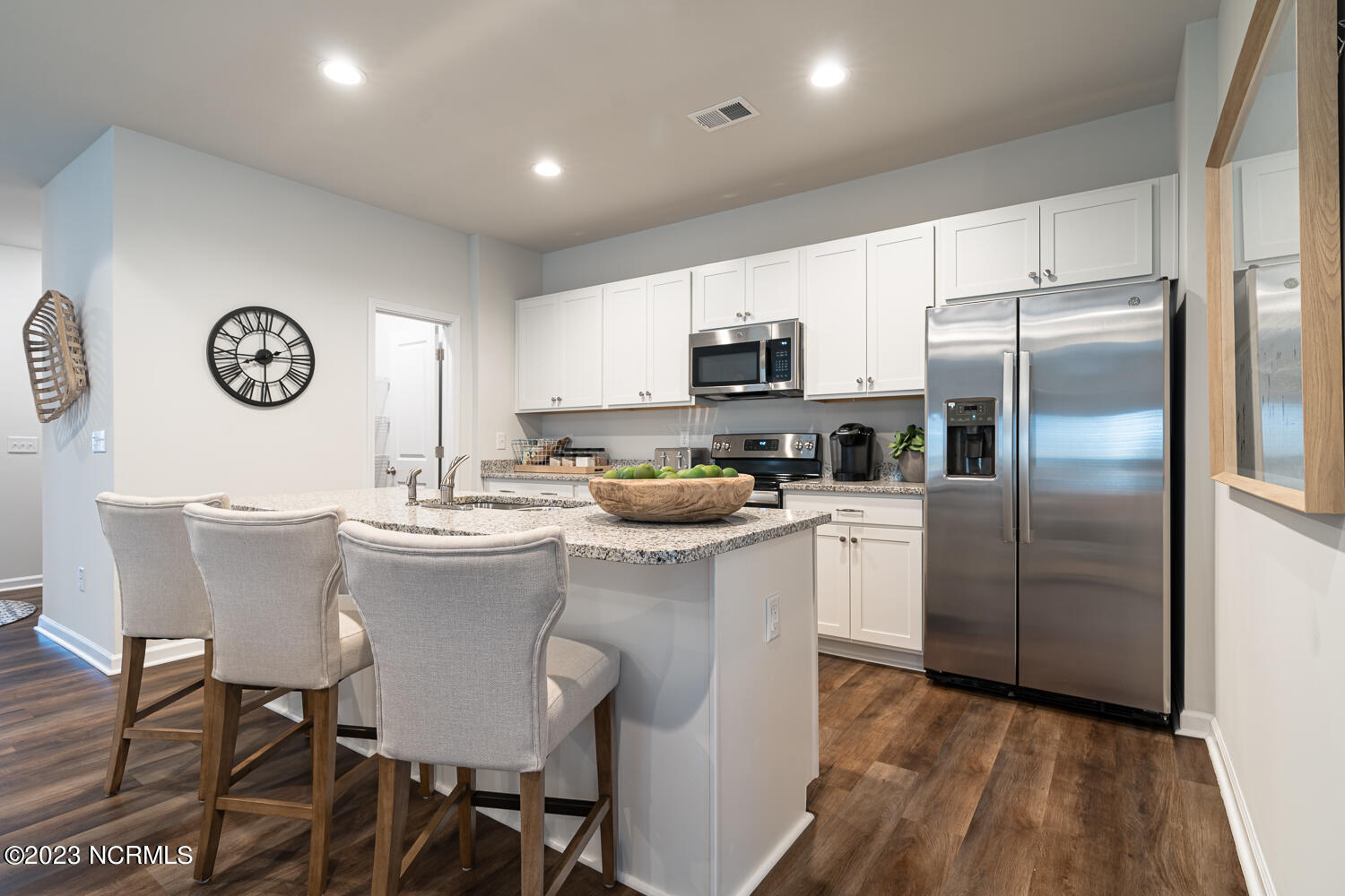 100517567 | Photo 42