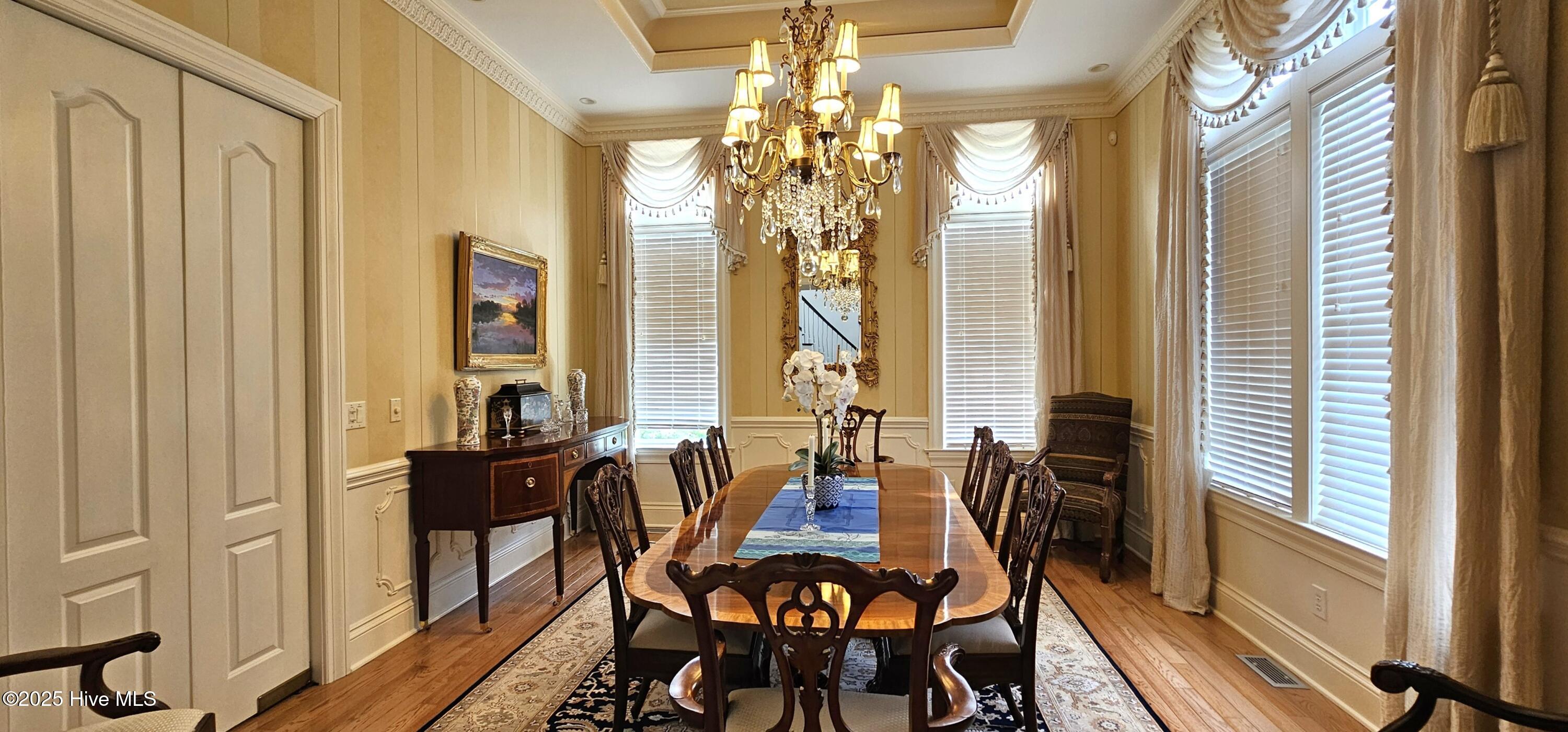 100542598 | Photo 23