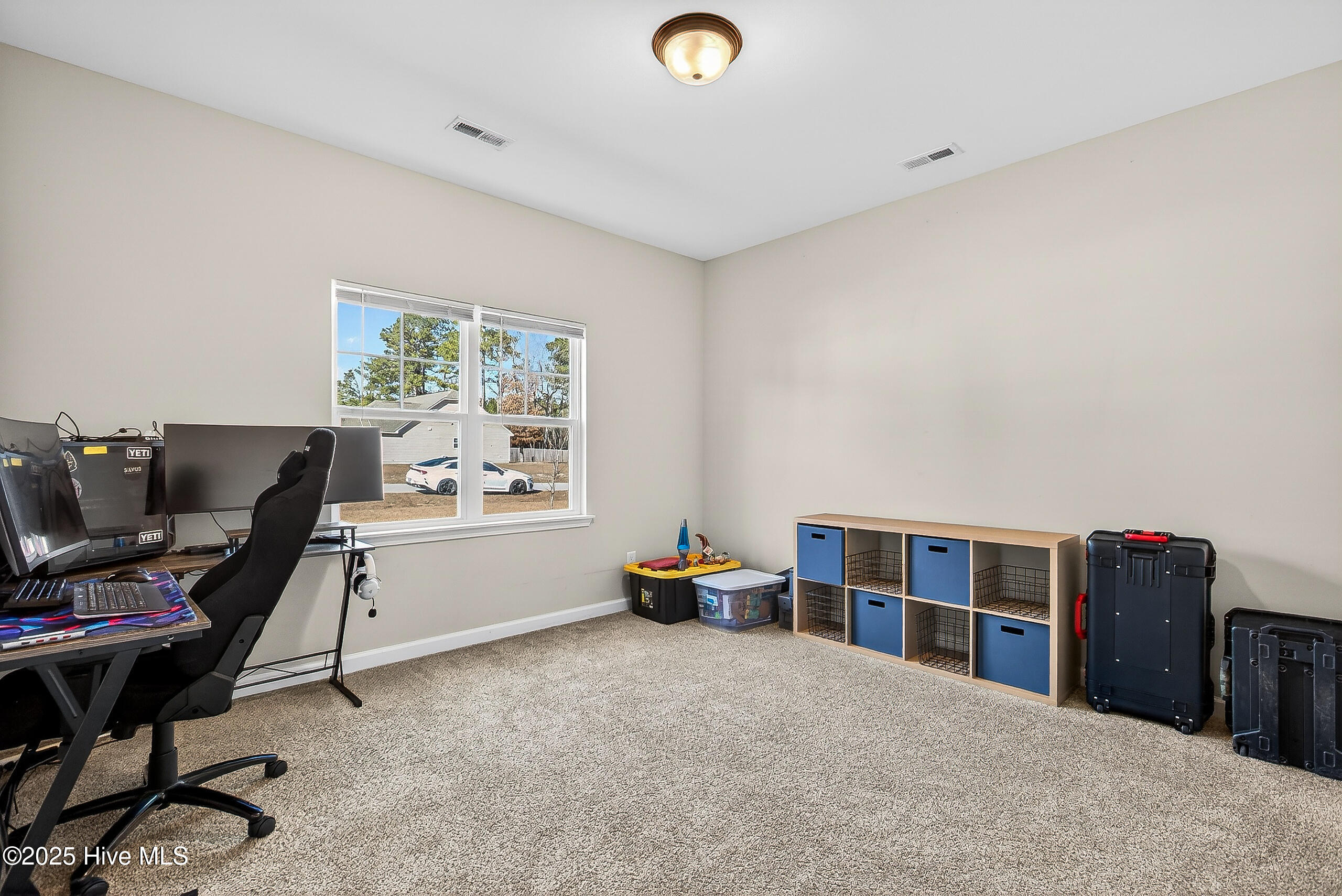 100543581 | Photo 26