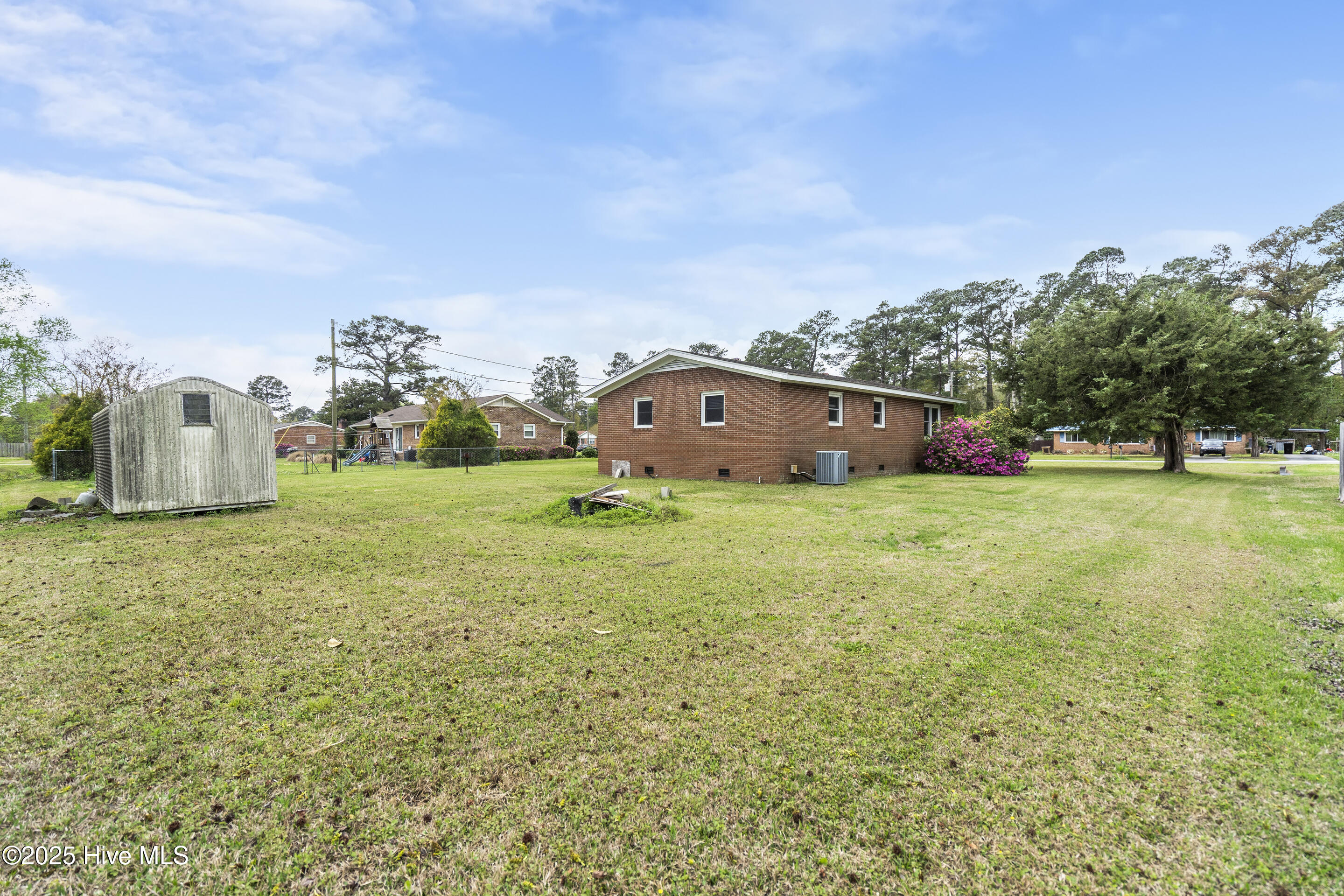 100564463 | Photo 26