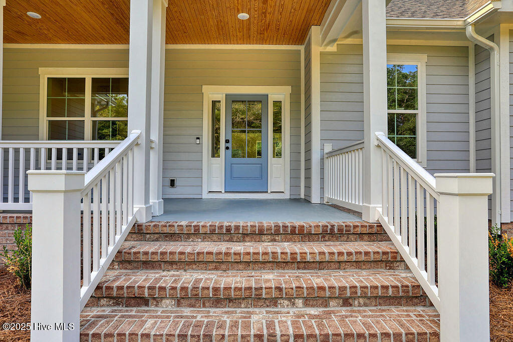 100499257 | Photo 11