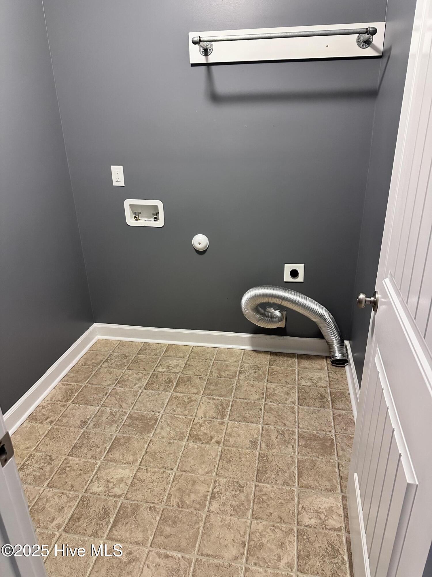 100544576 | Photo 29