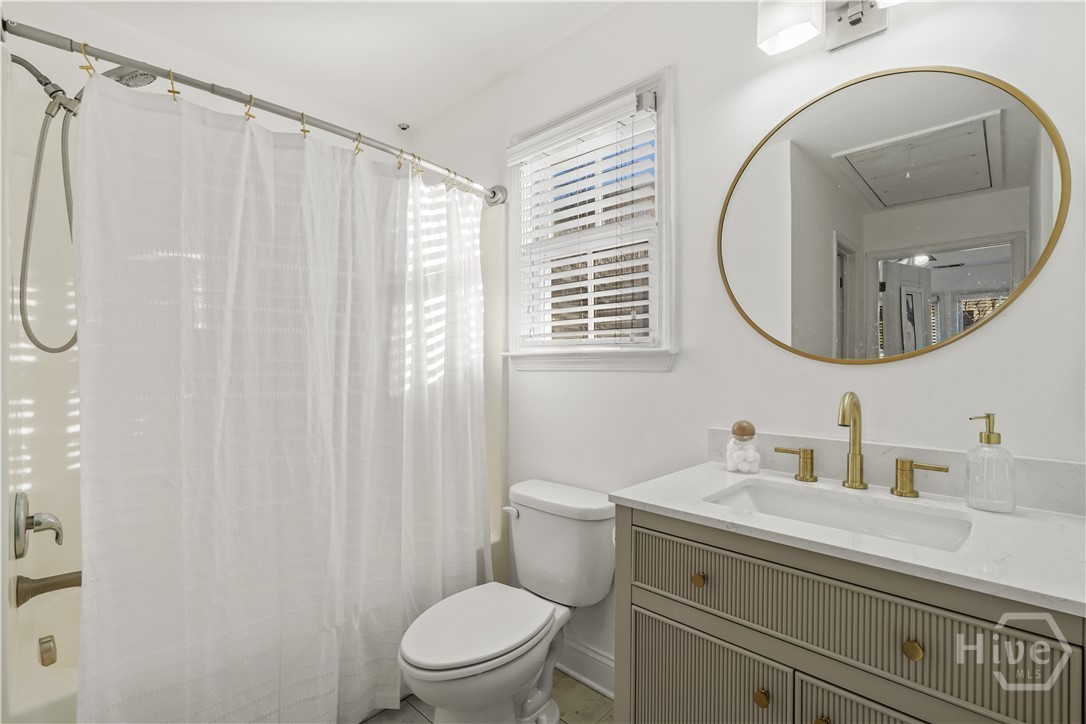 216 W Henry Street, Savannah, GA, 31401