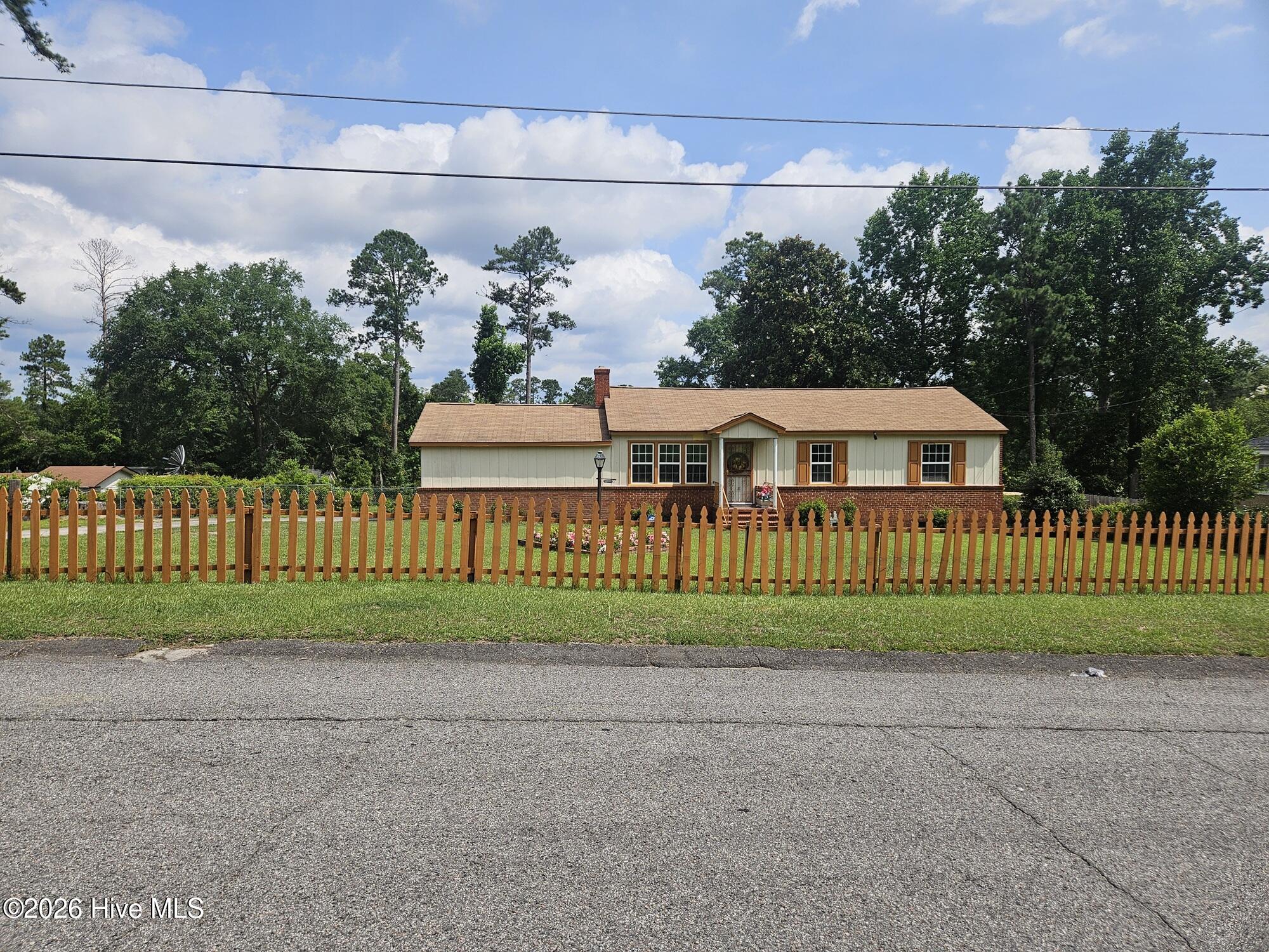 Listing Photo 100588637