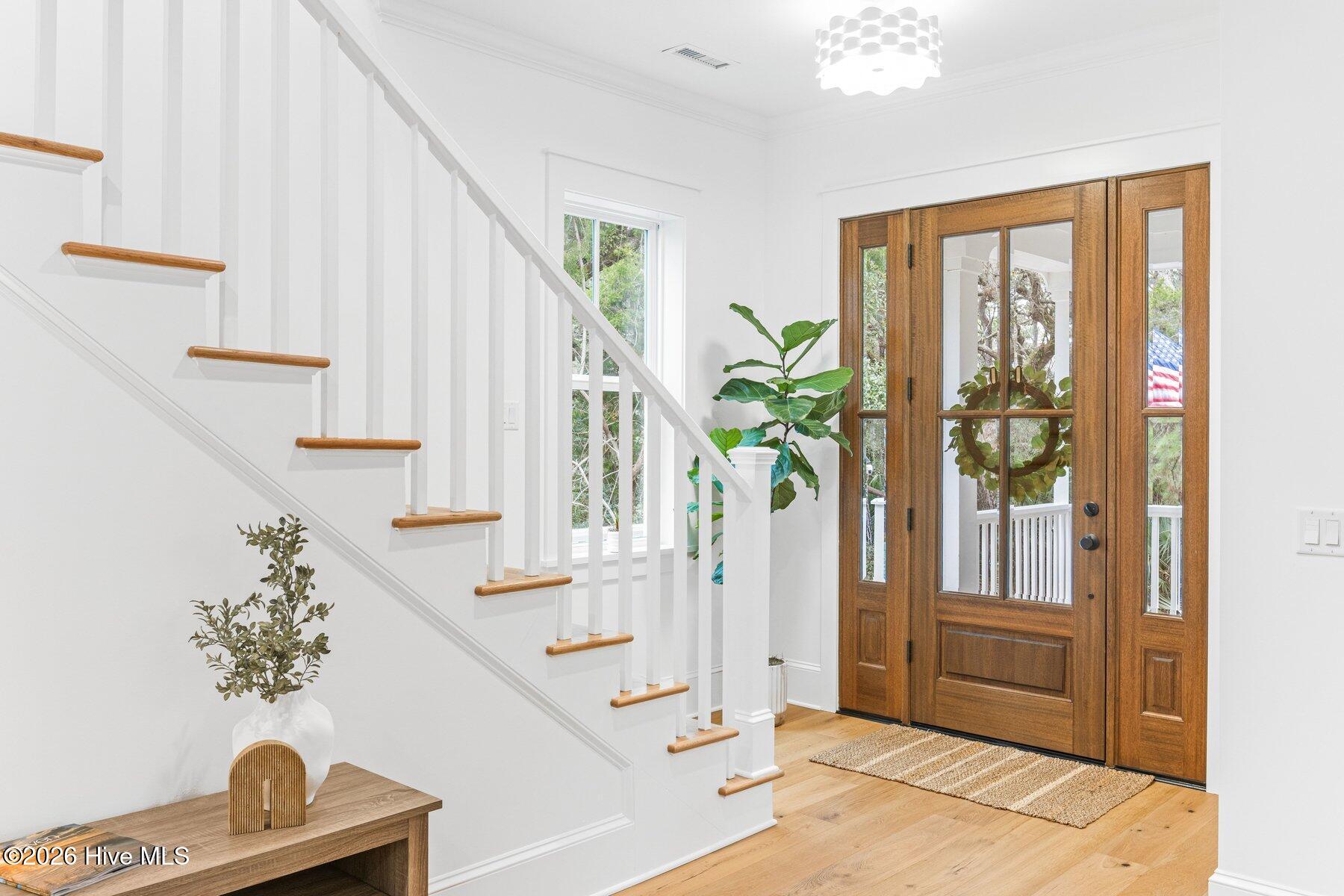 100554015 | Photo 10