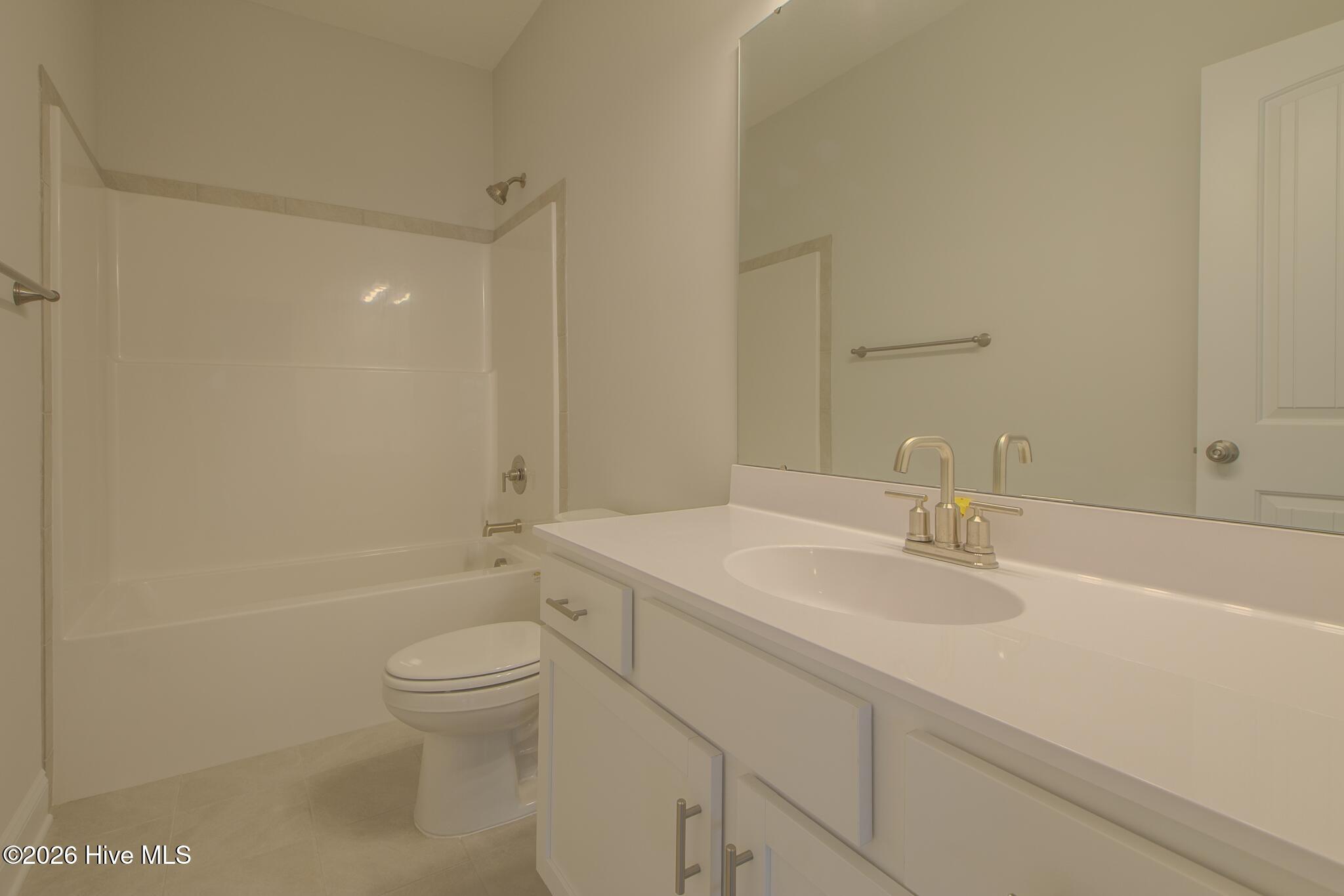 100497435 | Photo 24