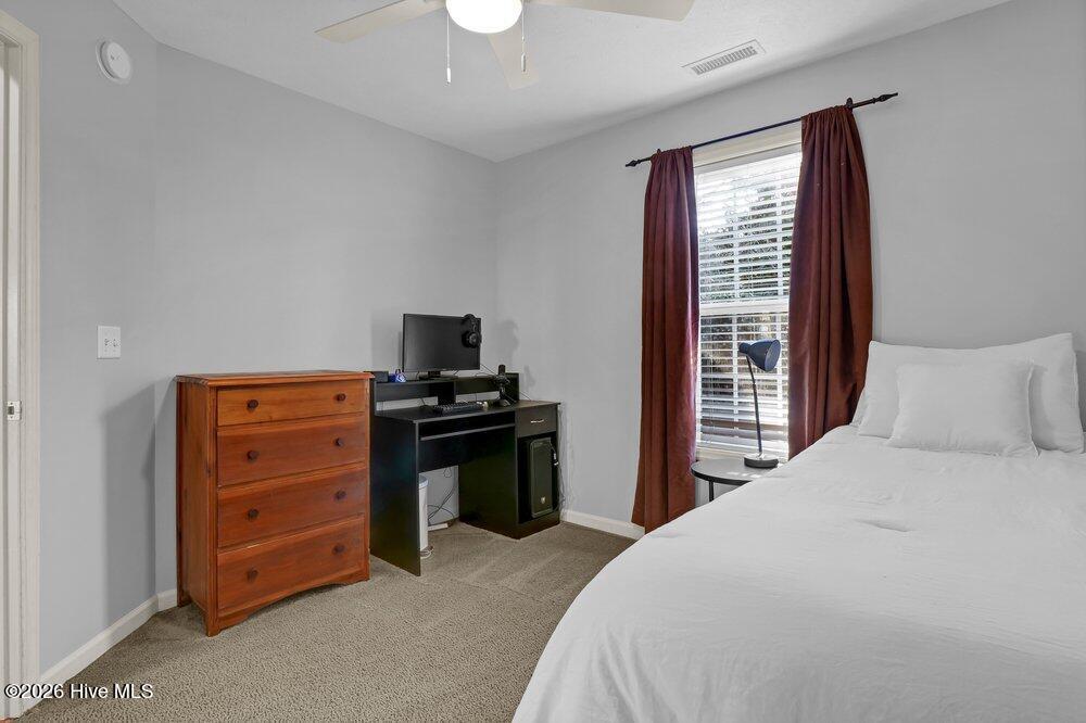 100555052 | Photo 18