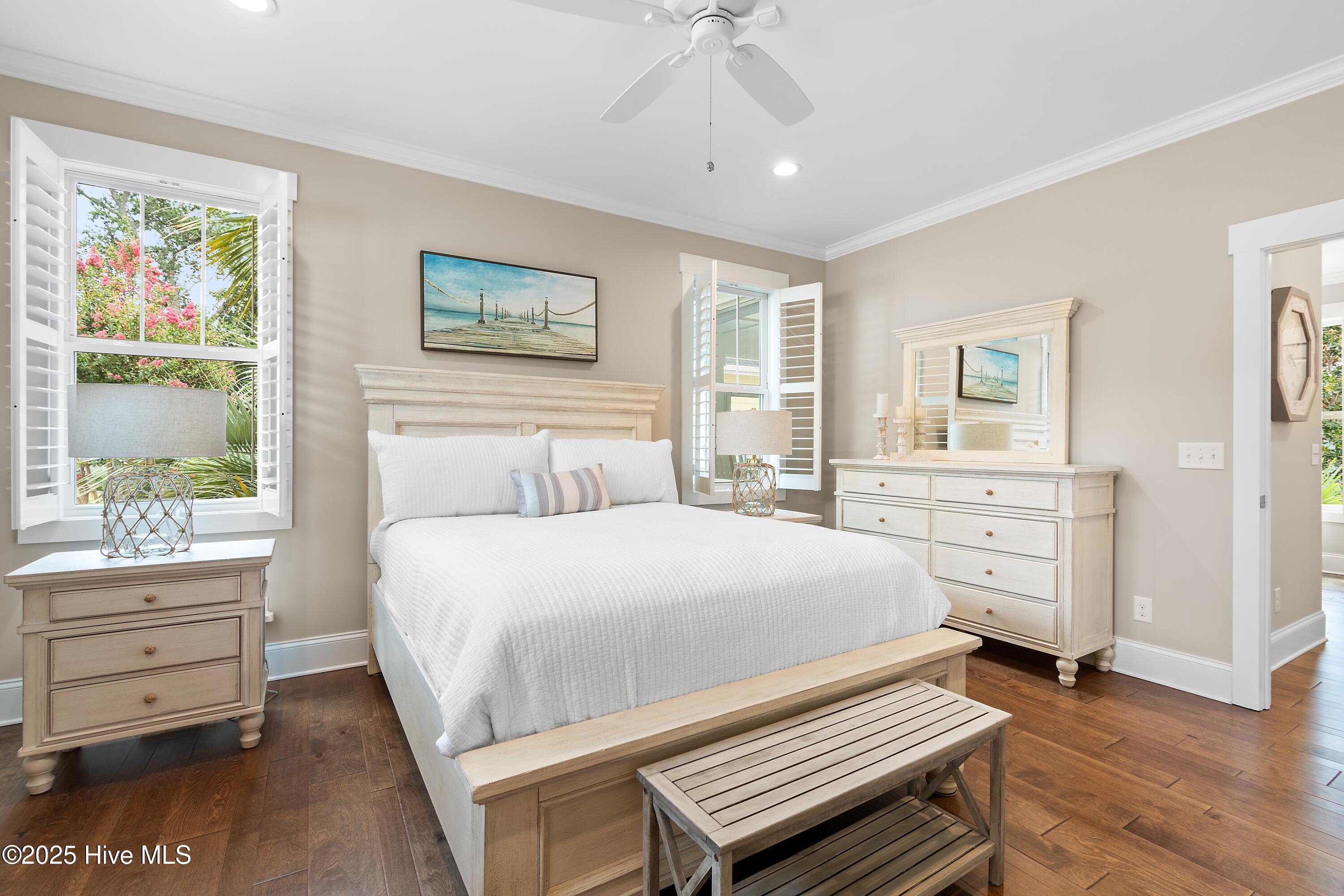 100521650 | Photo 22