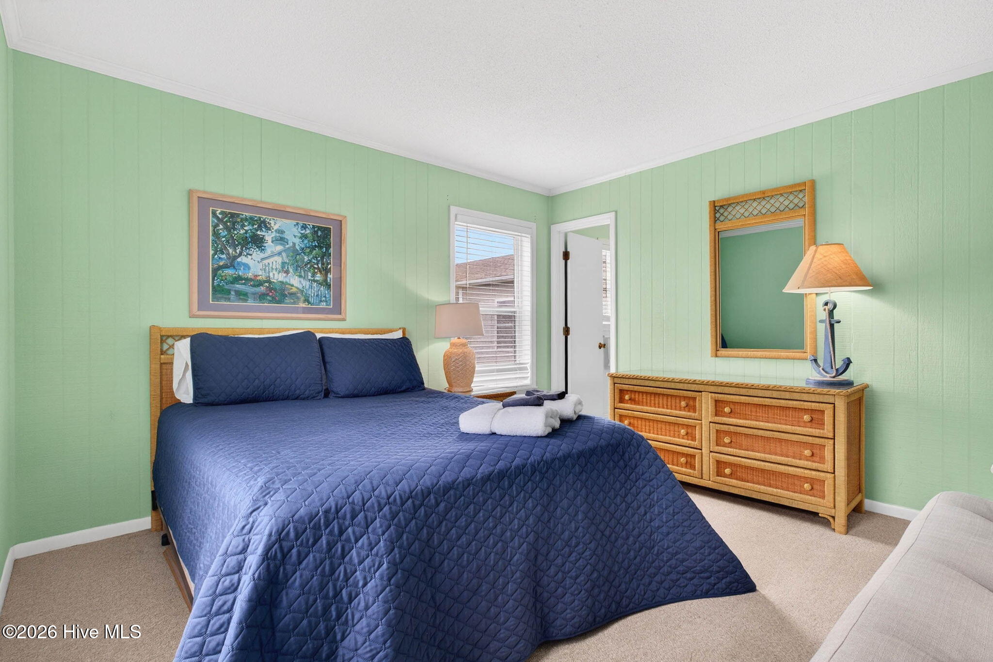 100568537 | Photo 15