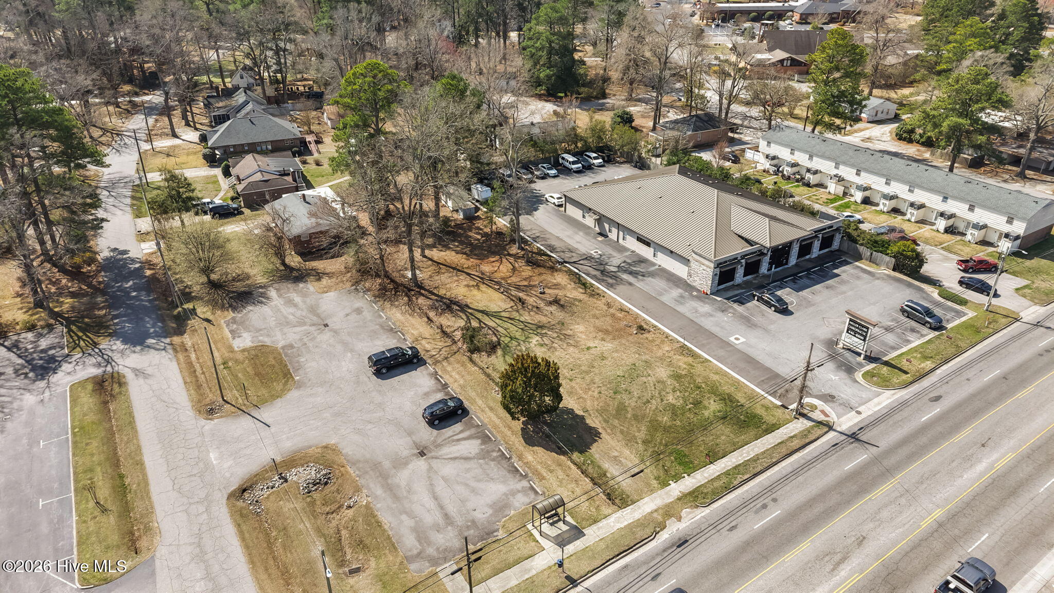 7-web-or-mls-DJI_20260306114741_0204_D