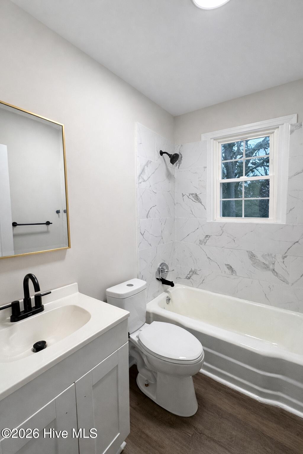 FF9E1292-9CBF-498E-8189-E6518EF6FD50