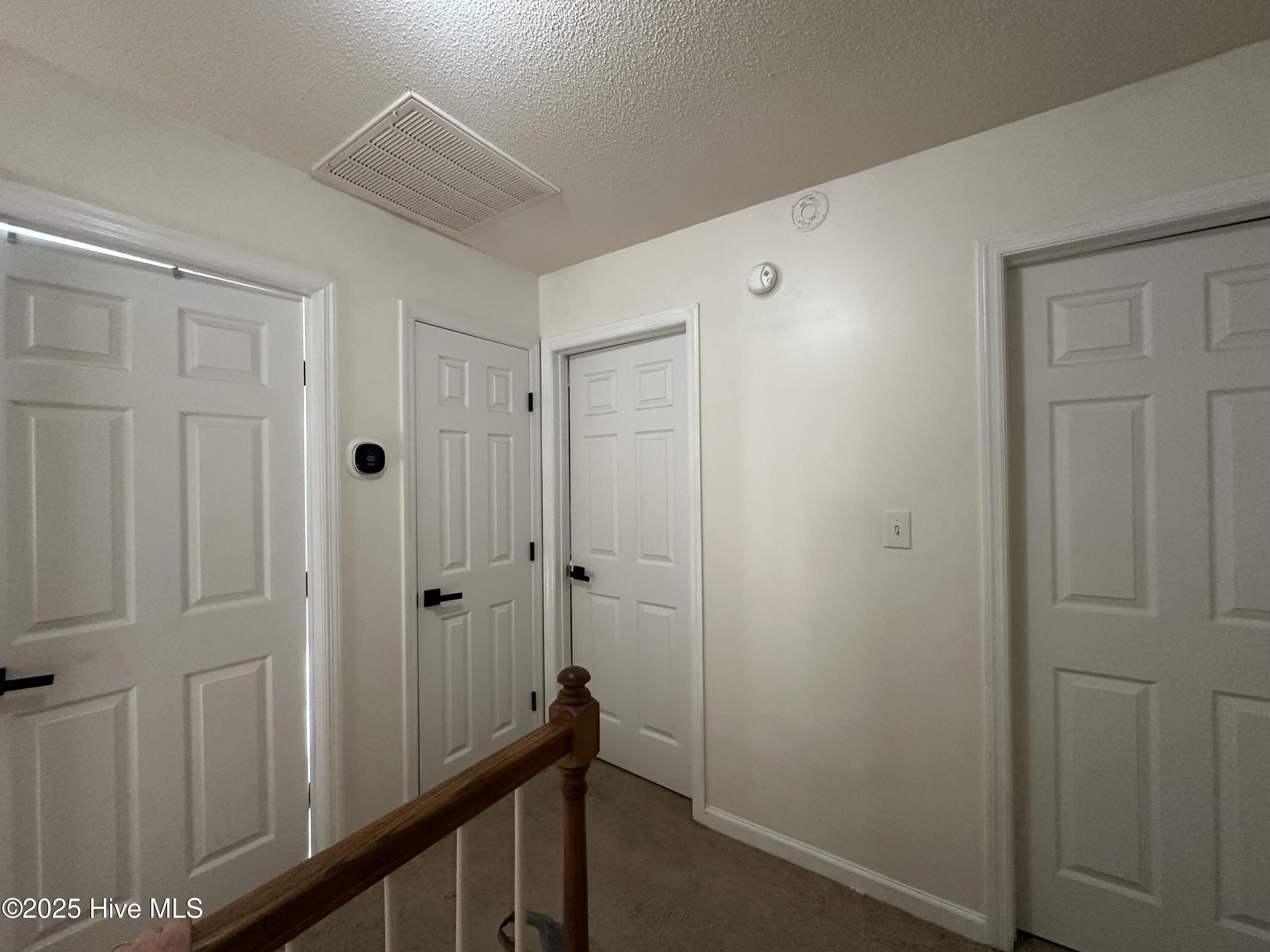 100545130 | Photo 16