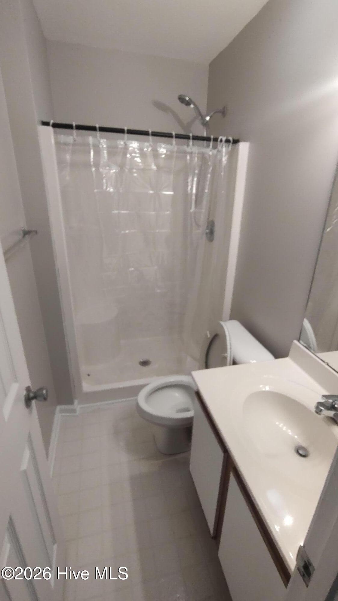 100547298 | Photo 13