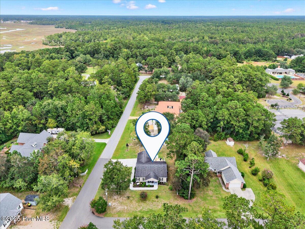 100530290 | Photo 38