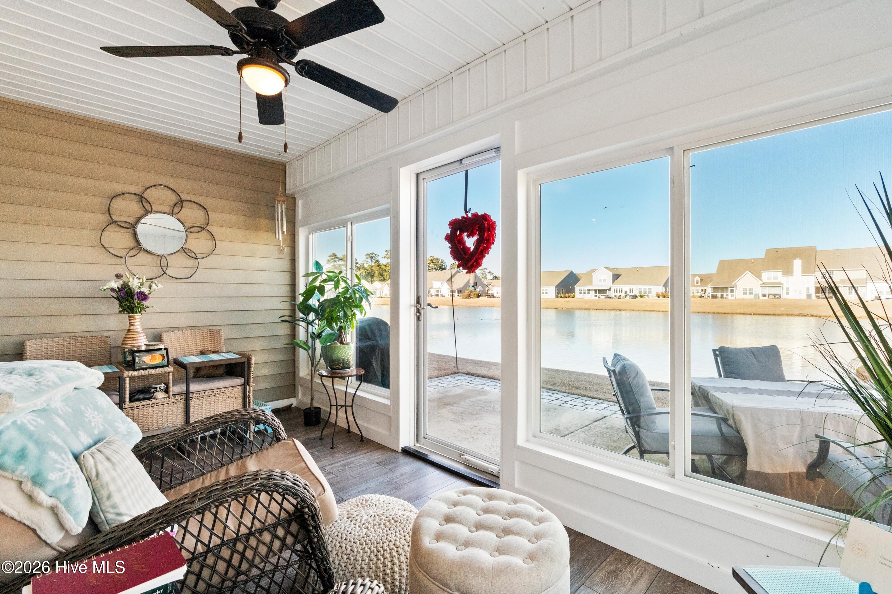 100552901 | Photo 31