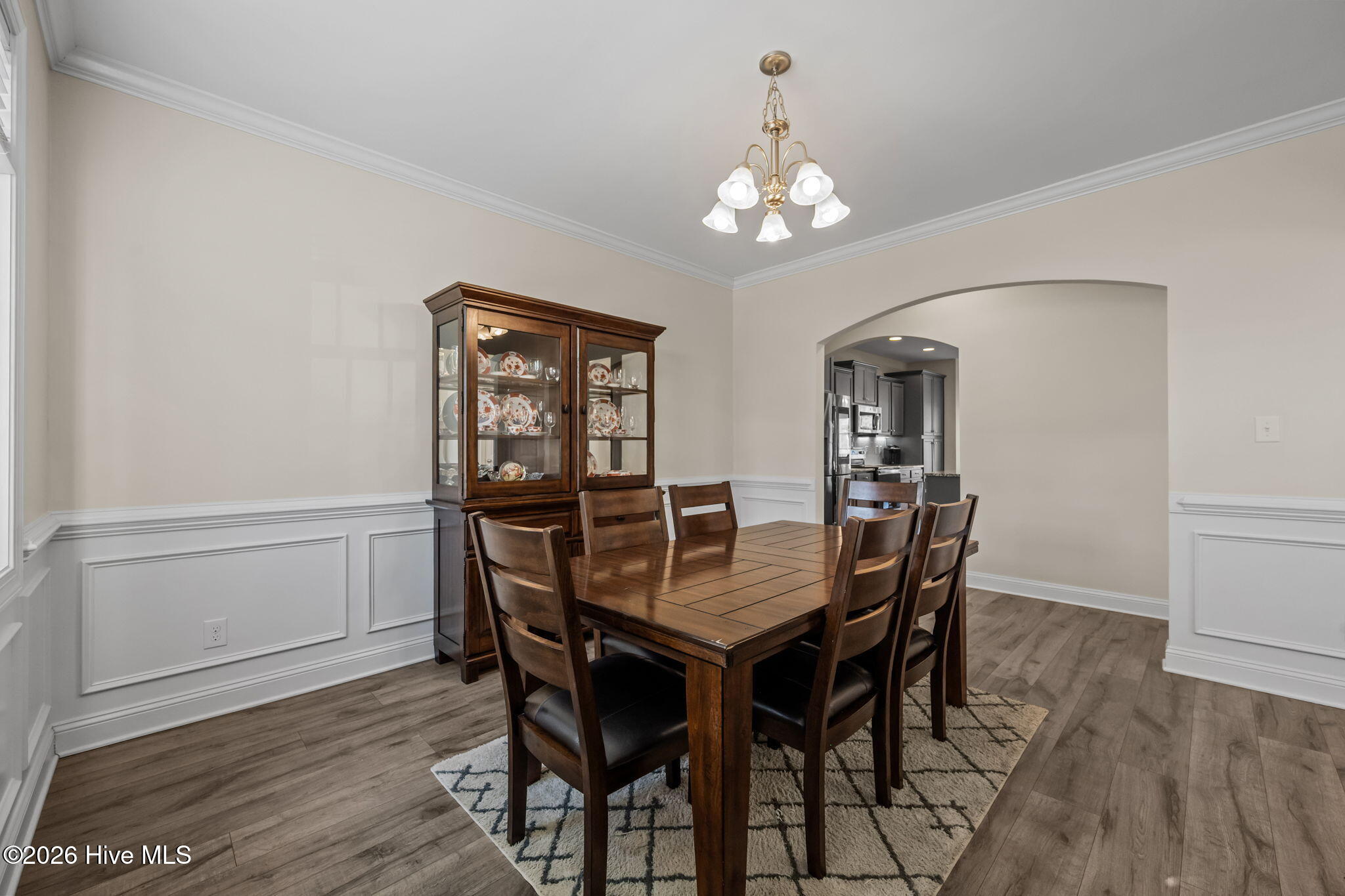 100554000 | Photo 10