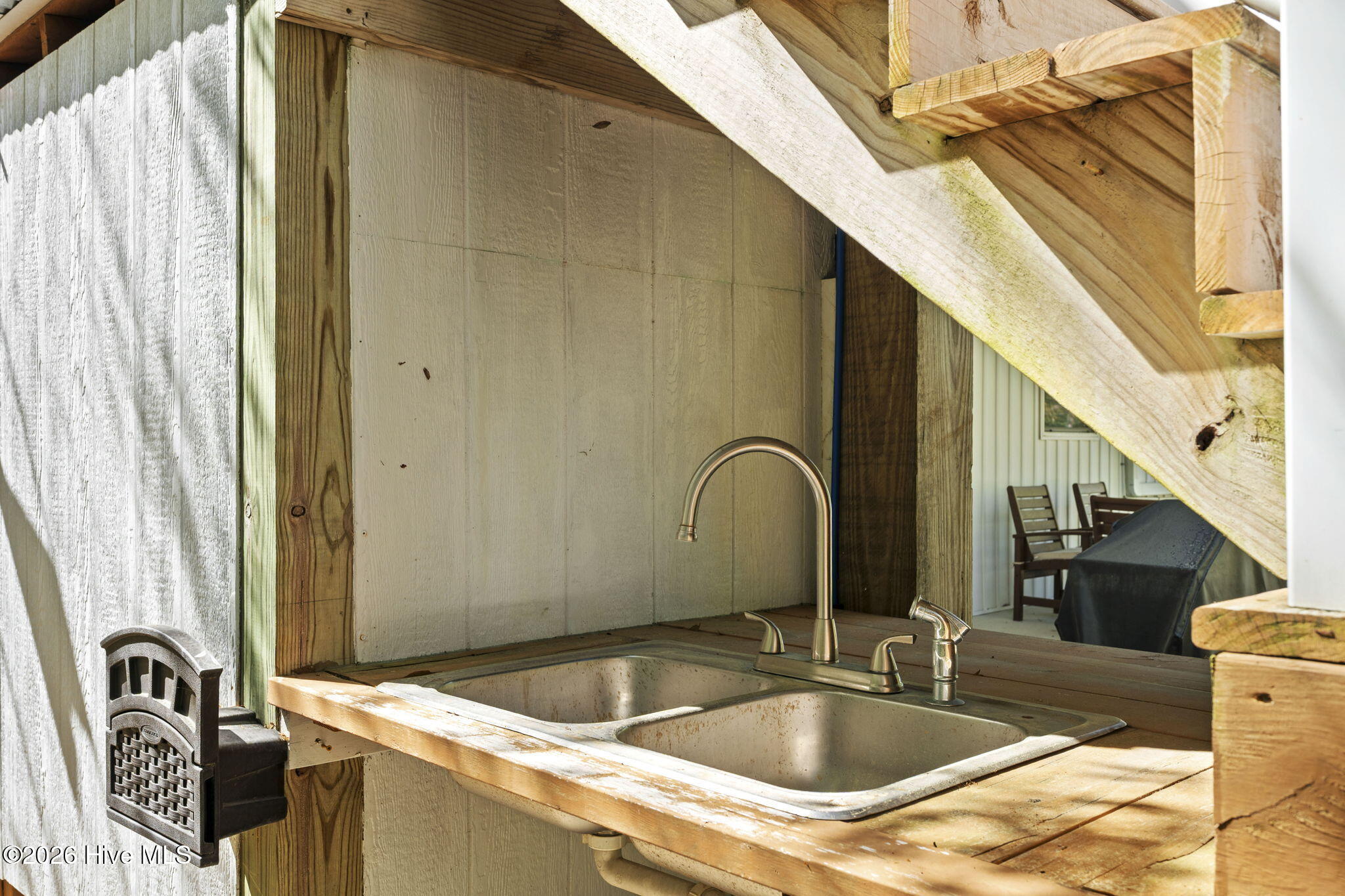 100565691 | Photo 59